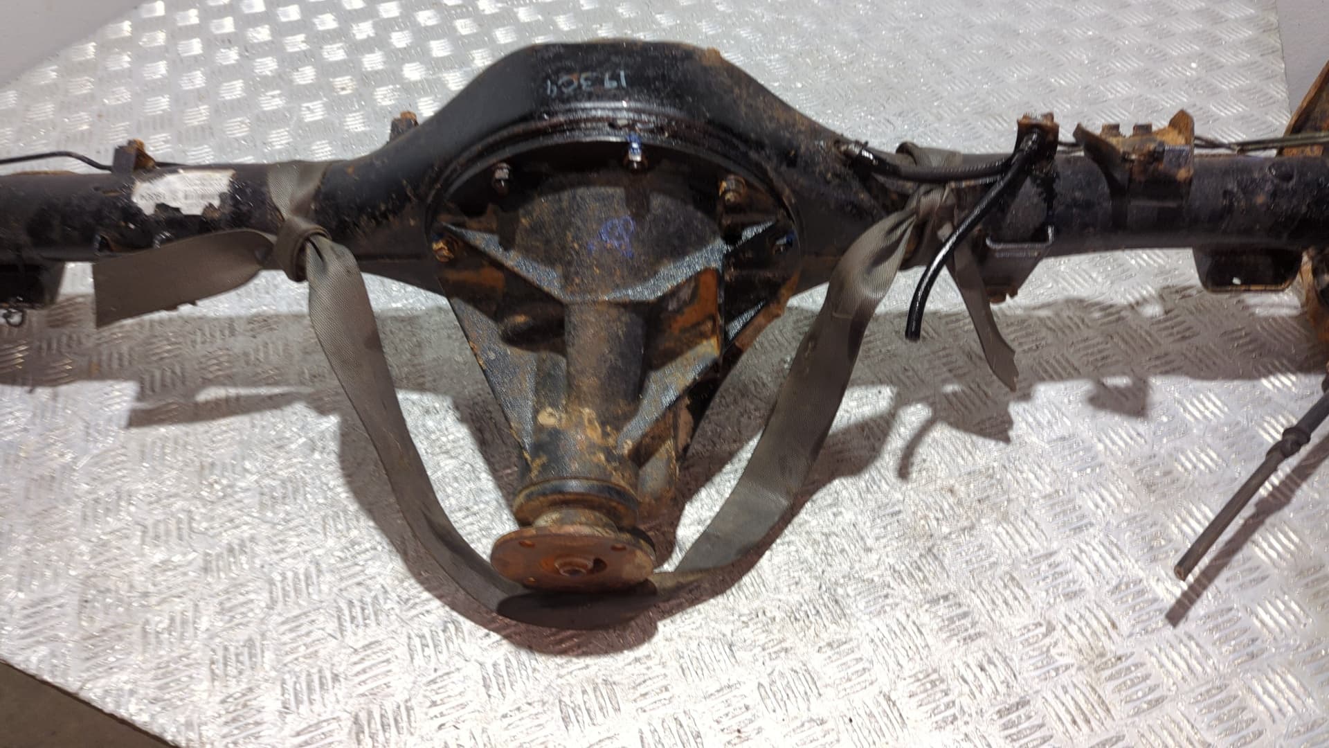 Recambio de PUENTE TRASERO para MITSUBISHI PAJERO 2.5 TD 4D56 referencia OEM IAM 28D15 - AZUL 5