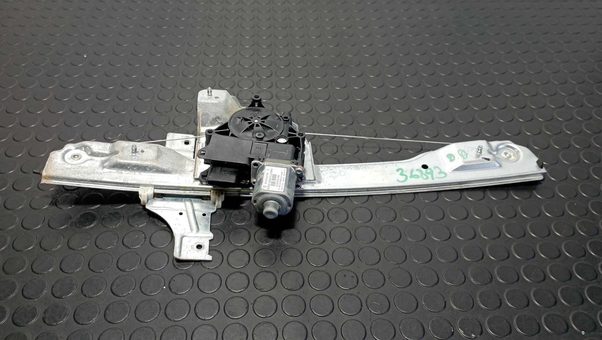 Recambio de ELEVALUNAS DELANTERO DERECHO para PEUGEOT 208 1.2 PURETECH HN01 referencia OEM IAM 9816402080 - BLANCO