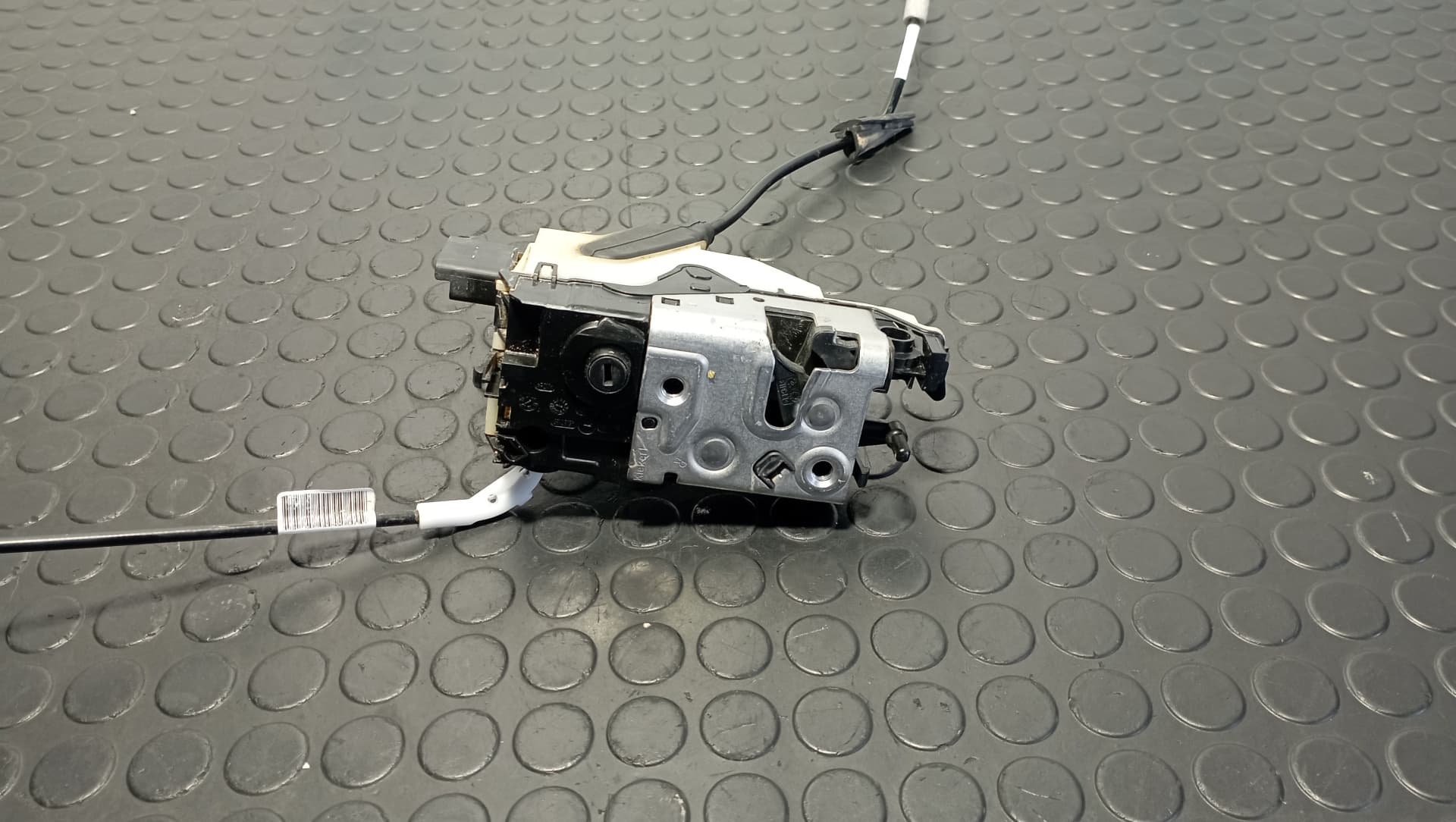 Recambio de CERRADURA PUERTA DELANTERA DERECHA para PEUGEOT 208 1.2 PURETECH HN01 referencia OEM IAM 9812500780 - BLANCO 3
