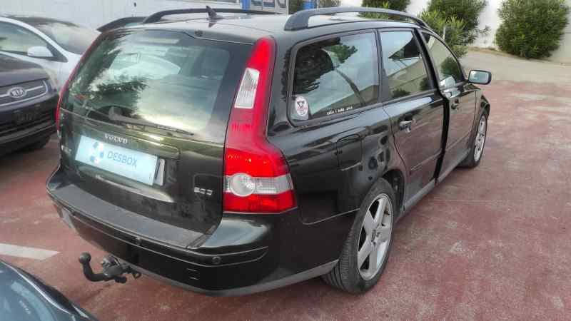 Recambio de PUERTA TRASERA IZQUIERDA para VOLVO V50 FAMILIAR 2.0 D D4204T - NEGRO