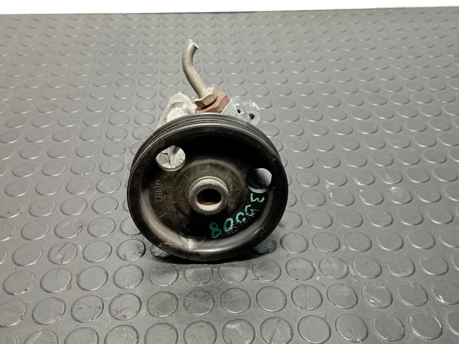 Recambio de BOMBA DIRECCION para CHRYSLER SEBRING BERLINA (JR41) 2.0 LX ECC referencia OEM IAM  04792574AA - PLATA