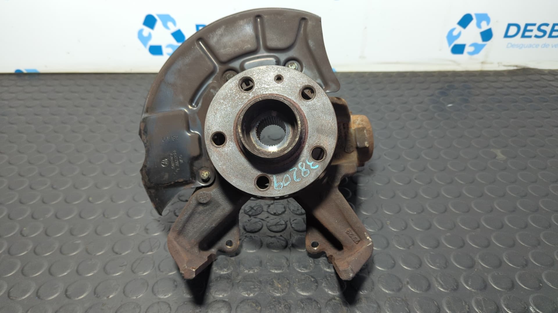 Recambio de MANGUETA DELANTERA DERECHA para SEAT LEON (1M1) 1.9 TDI AGR referencia OEM IAM 1J0256P - ROJO 4