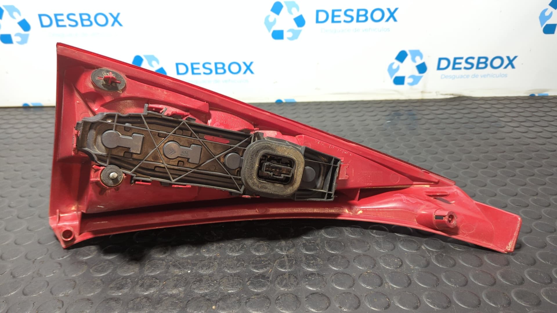 Recambio de PILOTO TRASERO DERECHO para CITROEN C3 1.1 referencia OEM IAM 085521914RR 5