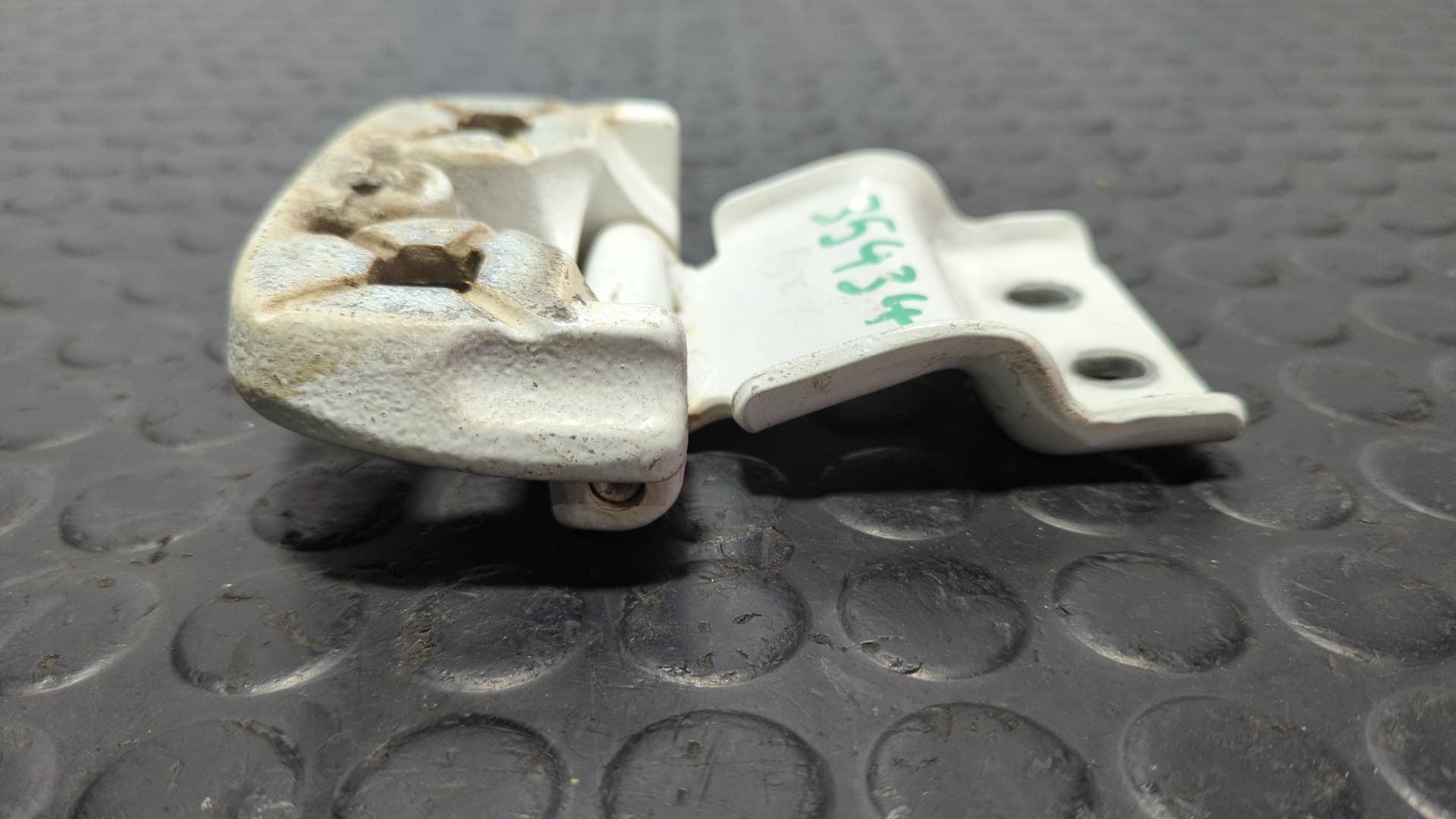 Recambio de BISAGRA IZQUIERDA PORTON para PEUGEOT BOXER CAJA CERR. TECHO ELEVADO (BAT.3450)(335)(2007 =>) HDi (335) 4H03 referencia OEM IAM B986 - BLANCO 2
