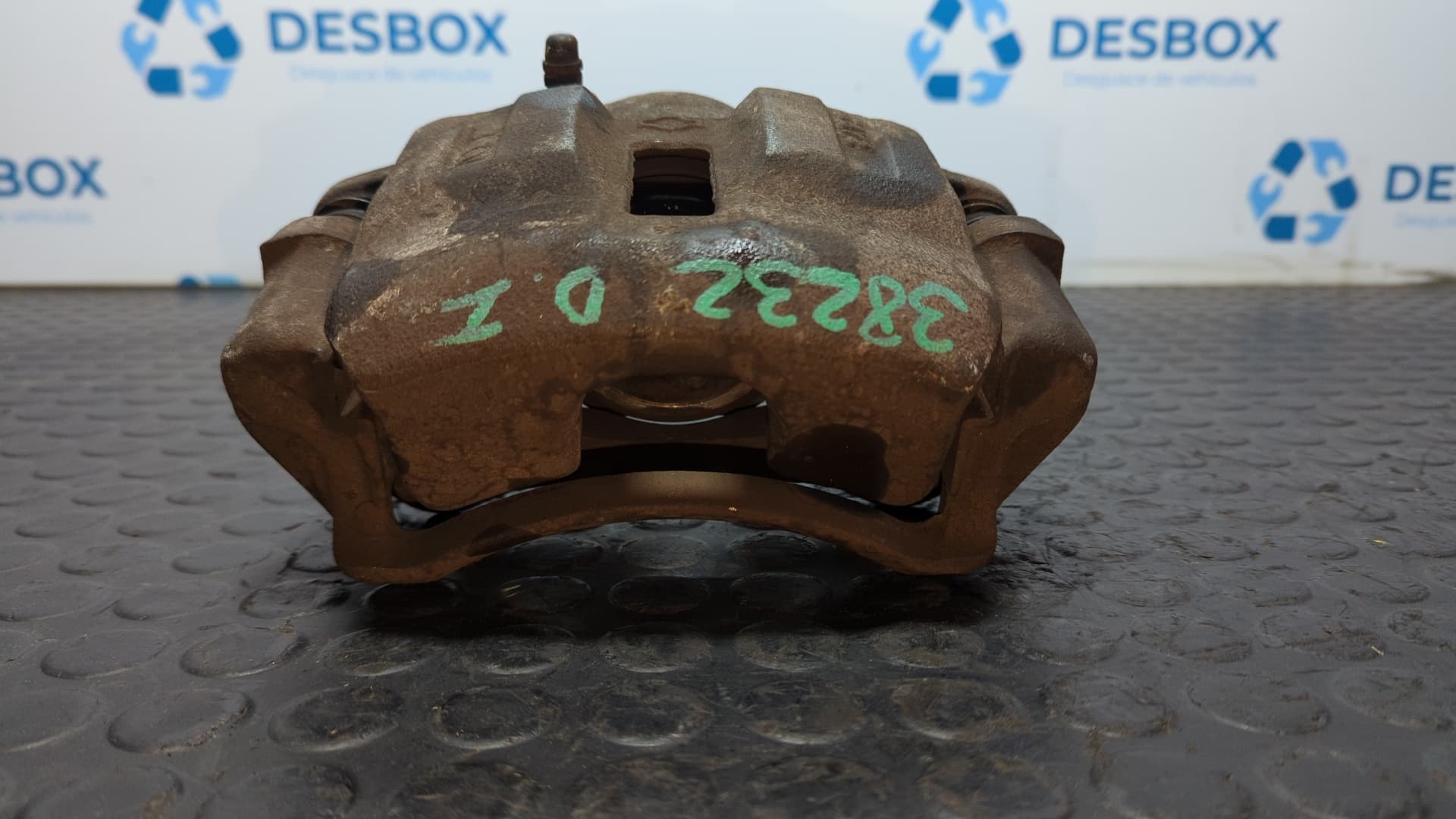 Recambio de PINZA DE FRENO DELANTERA IZQUIERDA para NISSAN PATROL GR (Y60) 2.8 TURBO DIESEL RD28 TURBO referencia OEM IAM T3Y2 L2  - GRIS 4