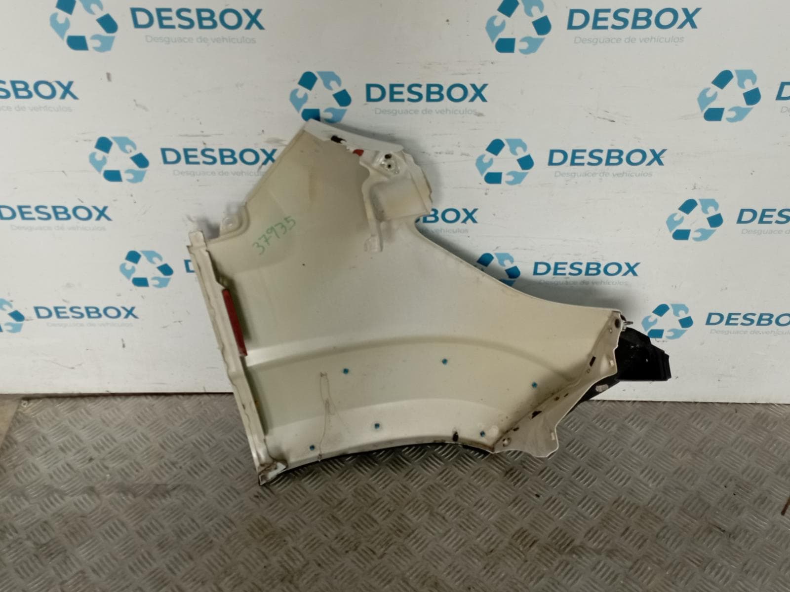 Recambio de ALETA DELANTERA IZQUIERDA para PEUGEOT BOXER Furgoneta 2.2 BlueHDi 140 4HB(DW12RUD) - BLANCO 2