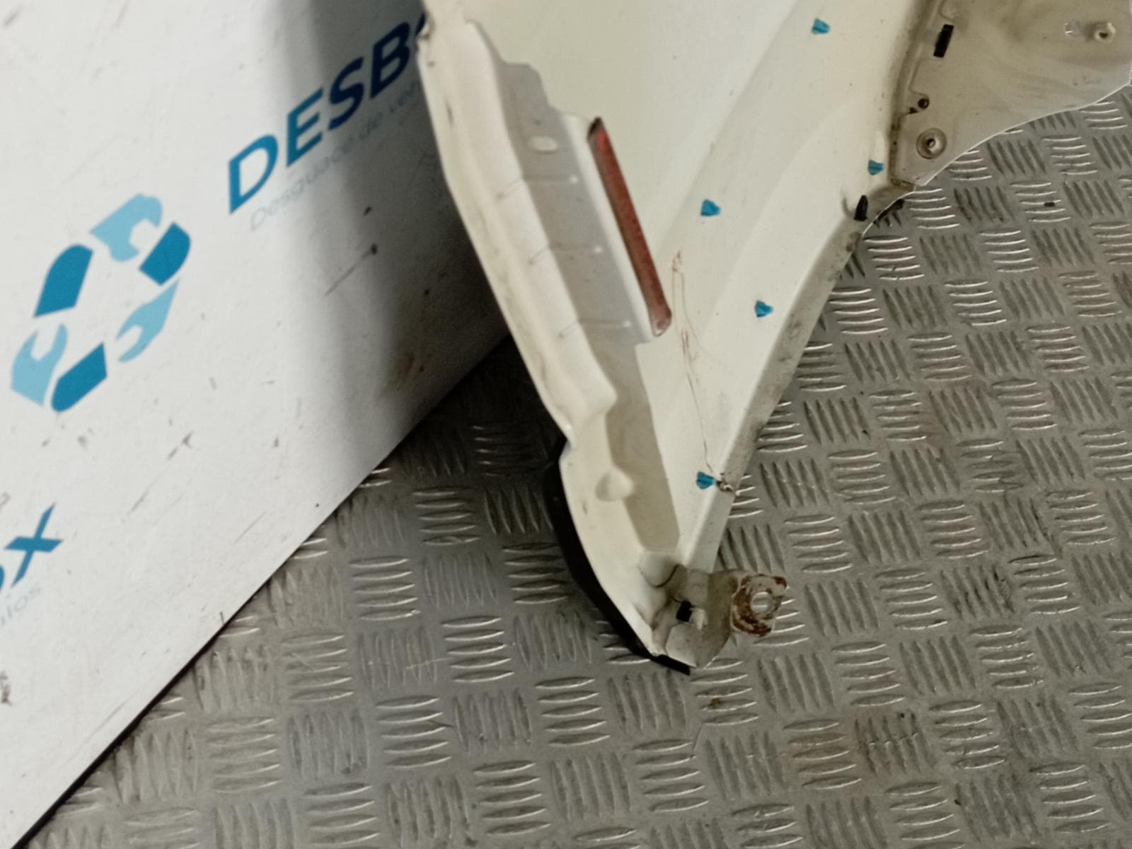 Recambio de ALETA DELANTERA IZQUIERDA para PEUGEOT BOXER Furgoneta 2.2 BlueHDi 140 4HB(DW12RUD) - BLANCO 3