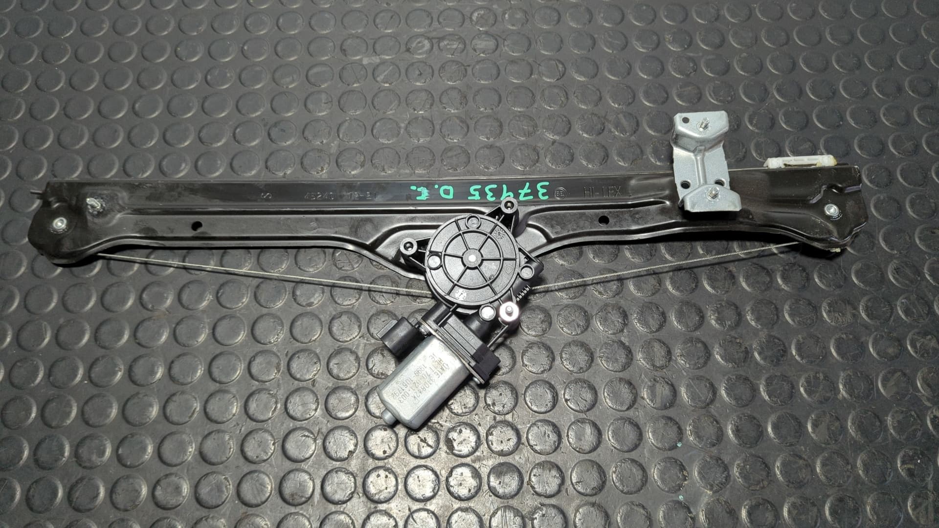 Recambio de ELEVALUNAS DELANTERO IZQUIERDO para PEUGEOT BOXER Furgoneta 2.2 BlueHDi 140 4HB(DW12RUD) referencia OEM IAM 1394449080 - BLANCO