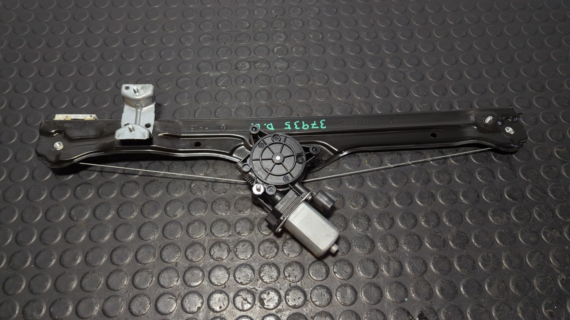 Recambio de ELEVALUNAS DELANTERO DERECHO para PEUGEOT BOXER Furgoneta 2.2 BlueHDi 140 4HB(DW12RUD) referencia OEM IAM 1394448080 - BLANCO