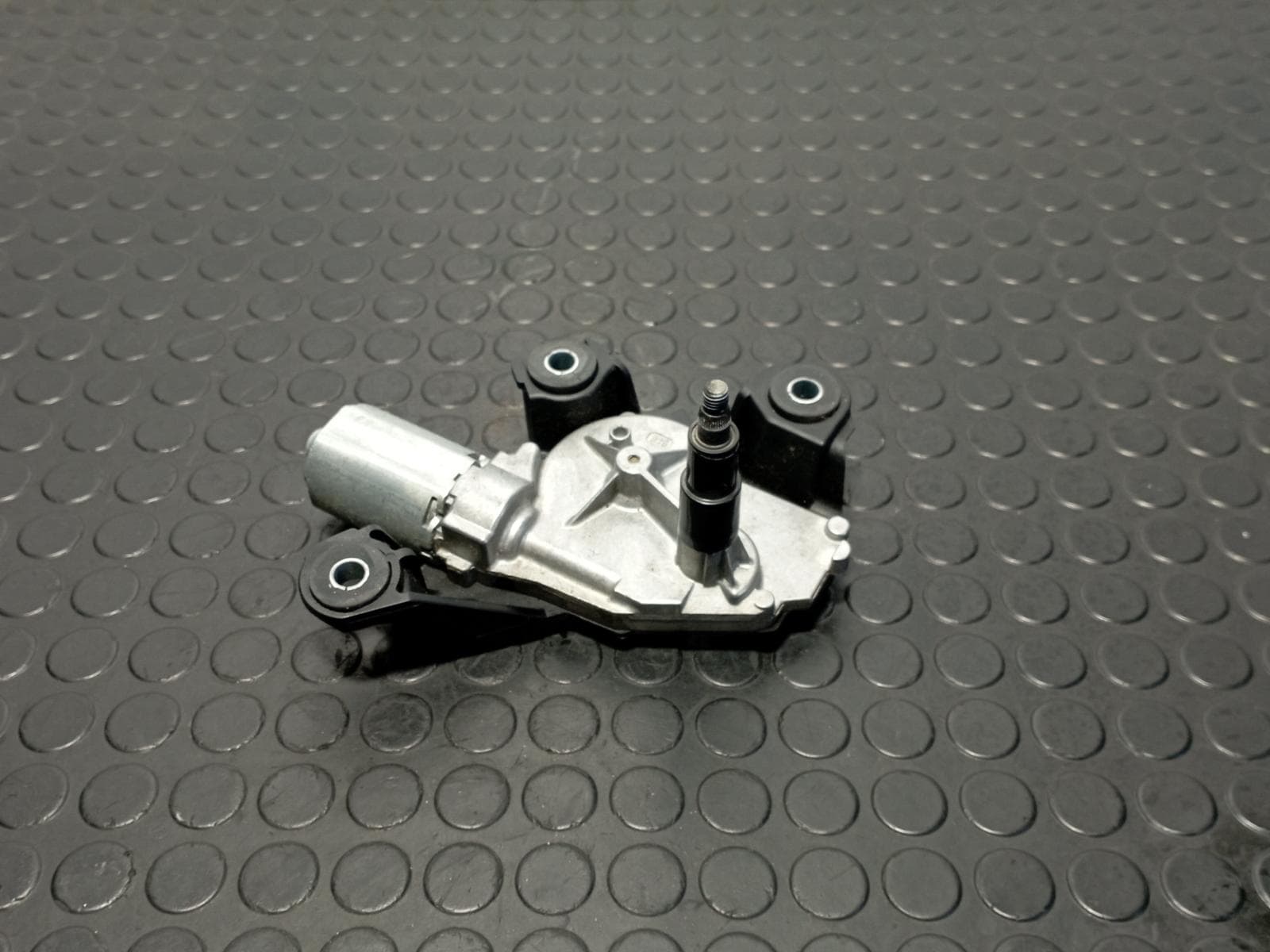 Recambio de MOTOR LIMPIA TRASERO para NISSAN QASHQAI (J10) 2.0 DCI M9R referencia OEM IAM 28710JD000 - GRIS