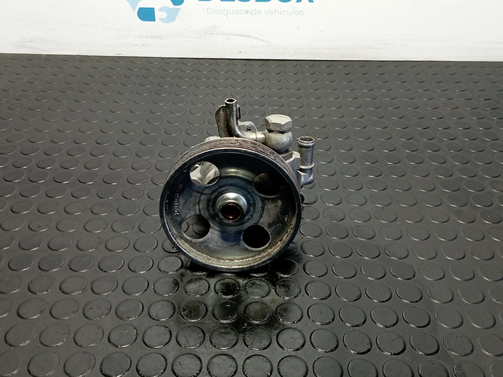 Recambio de BOMBA DIRECCION para PEUGEOT BOXER Furgoneta 2.2 BlueHDi 140 4HB(DW12RUD) referencia OEM IAM 9805820980 - BLANCO