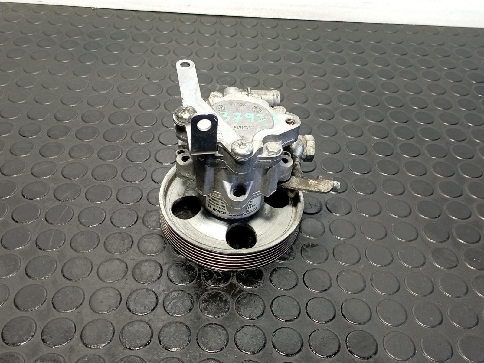 Recambio de BOMBA DIRECCION para PEUGEOT BOXER Furgoneta 2.2 BlueHDi 140 4HB(DW12RUD) referencia OEM IAM 9805820980 - BLANCO 4