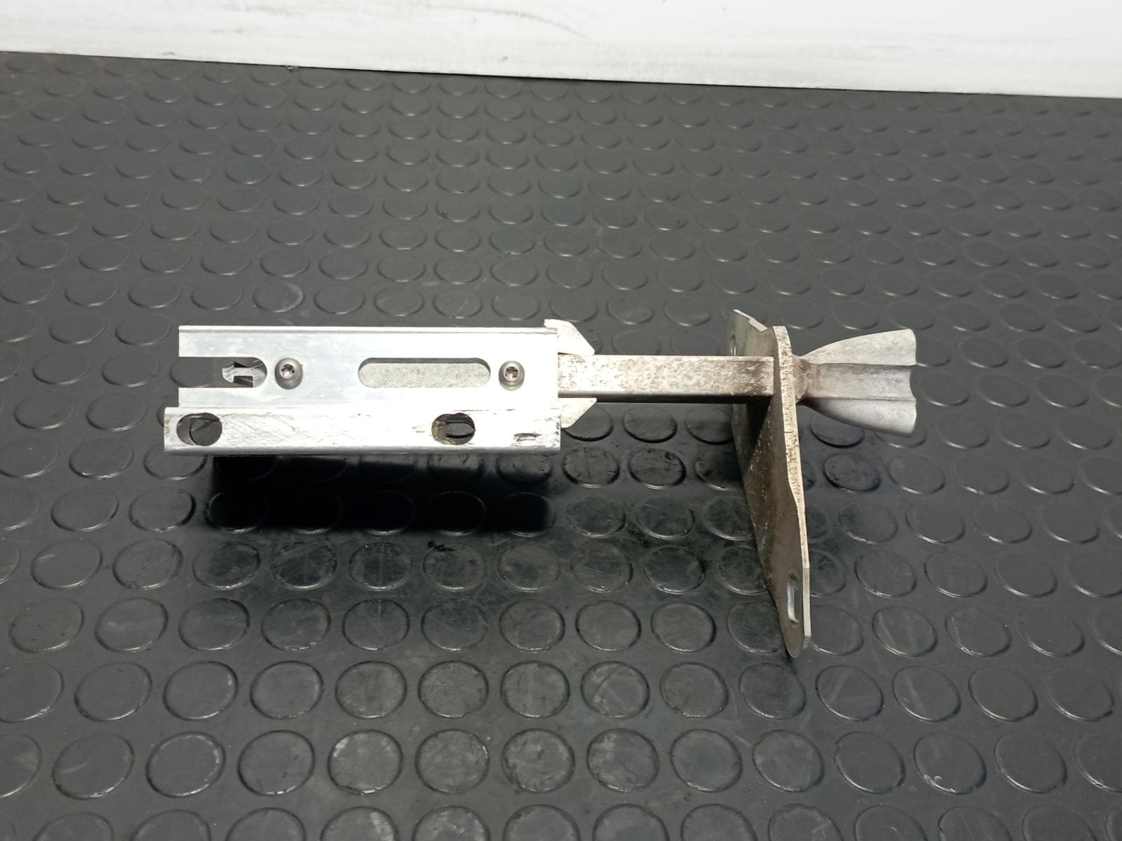 Recambio de PUNTERA PARAGOLPES TRASERA DERECHA para AUDI A4 BERLINA (B5) 1.8 T APU referencia OEM IAM 8D0807332C - AZUL 3
