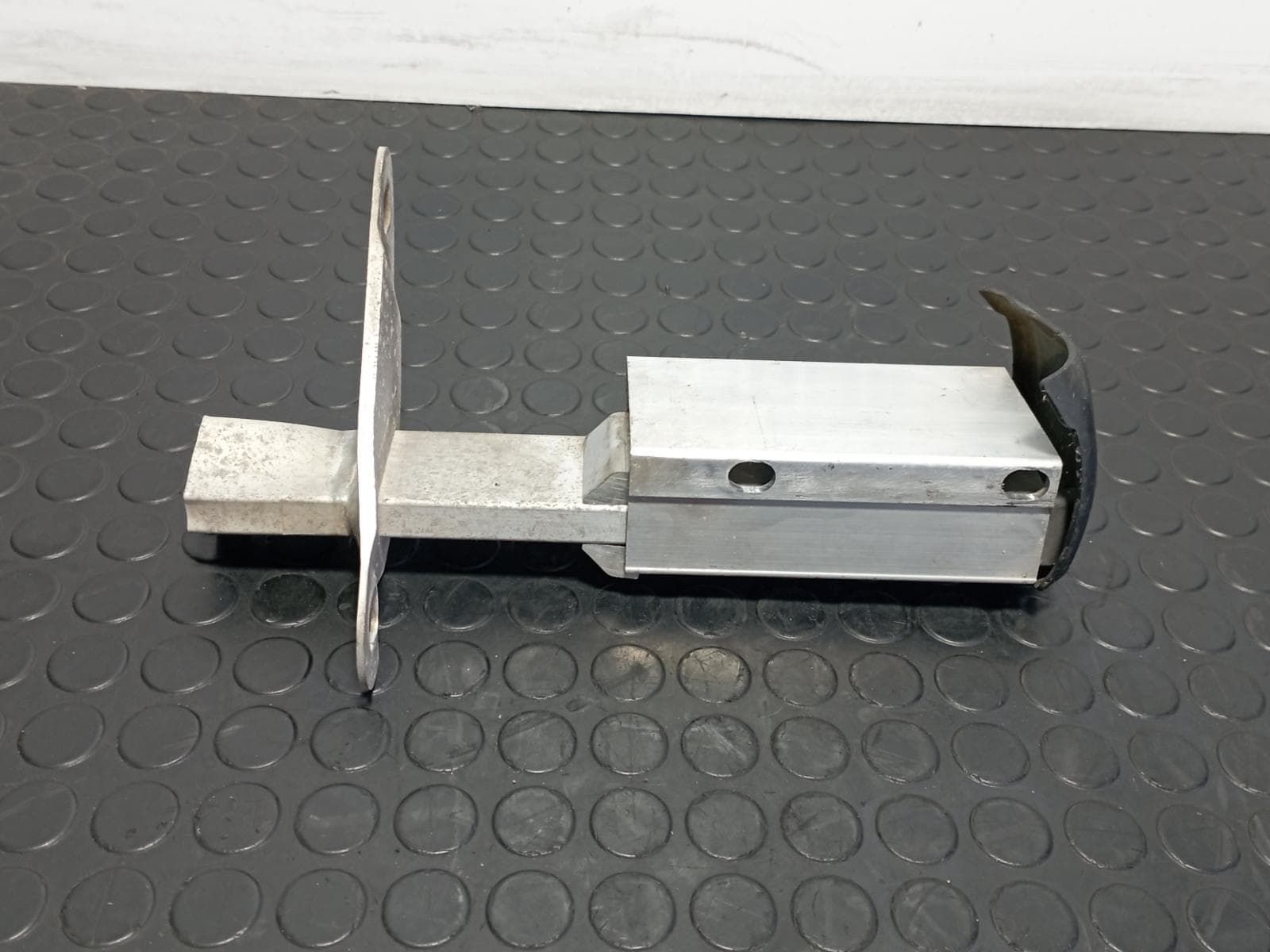 Recambio de PUNTERA PARAGOLPES TRASERA IZQUIERDA para AUDI A4 BERLINA (B5) 1.8 T APU referencia OEM IAM 8BO807331C - AZUL 2