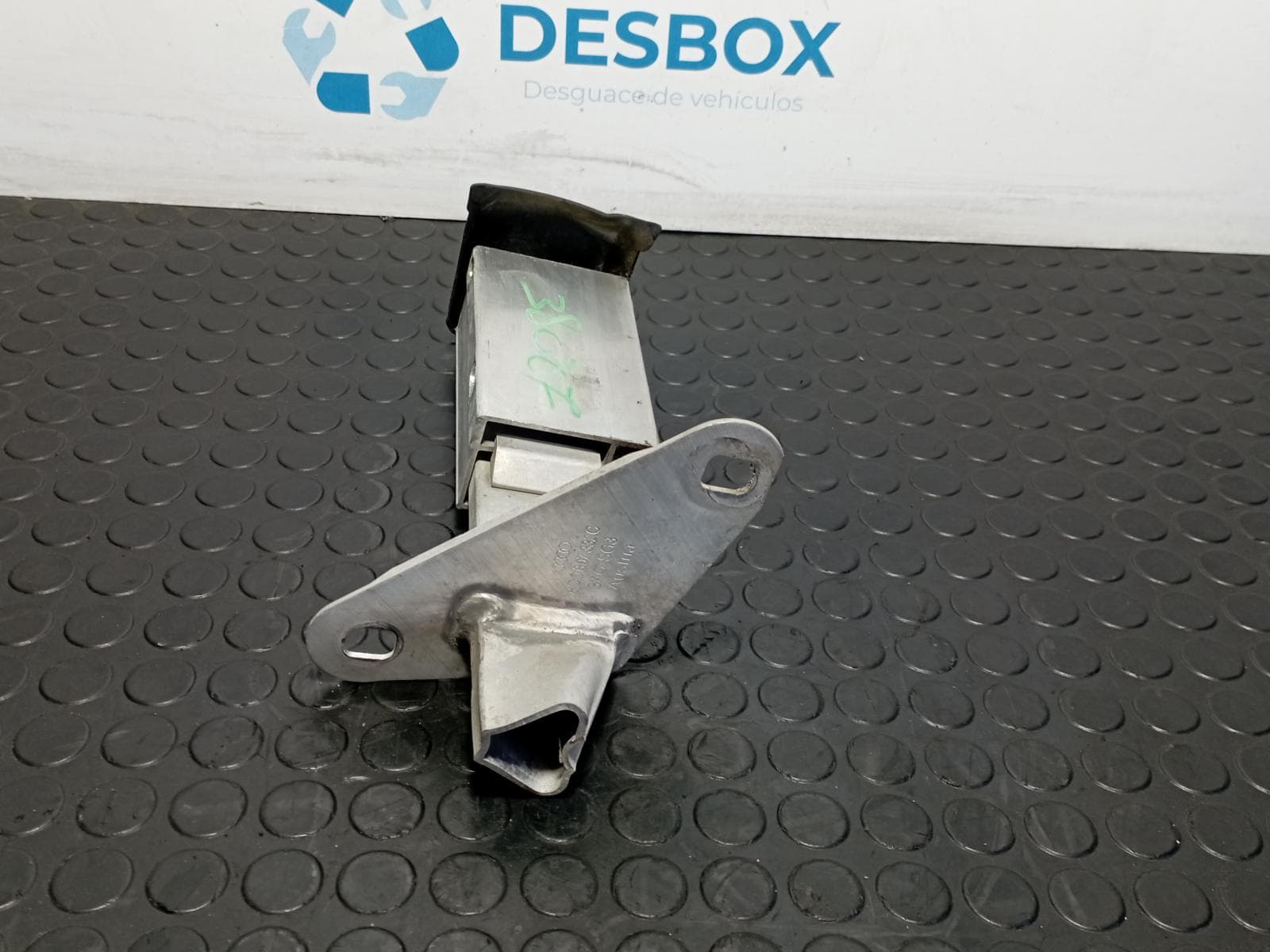 Recambio de PUNTERA PARAGOLPES TRASERA DERECHA para AUDI A4 BERLINA (B5) 1.8 T QUATTRO AEB referencia OEM IAM 8DO807332C - AZUL 3