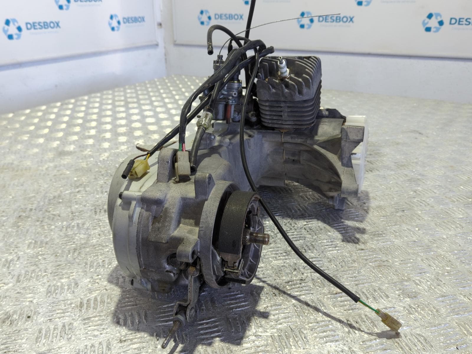 Recambio de MOTOR  para PEUGEOT VIVACITY 49CC 49CC referencia OEM IAM FB2 - GRIS 2
