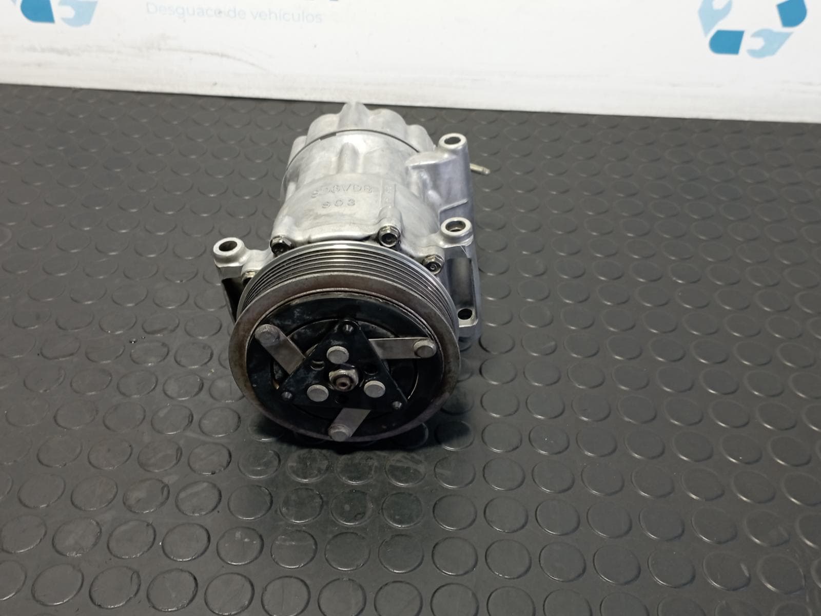 Recambio de COMPRESOR AIRE ACONDICIONADO para CITROEN NEMO 1.4 HDI 8HS referencia OEM IAM 9684480480 - BLANCO 2