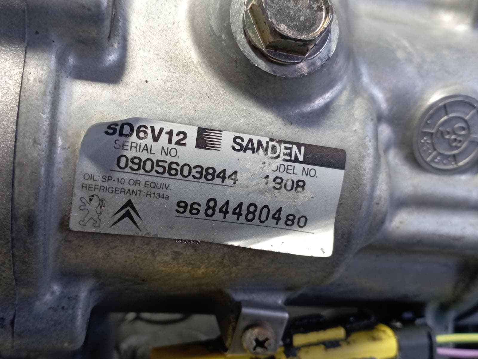 Recambio de COMPRESOR AIRE ACONDICIONADO para CITROEN NEMO 1.4 HDI 8HS referencia OEM IAM 9684480480 - BLANCO 5