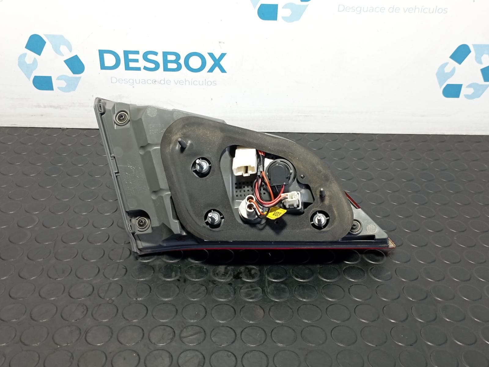 Recambio de PILOTO PORTON DERECHO para HYUNDAI I40 1.6 CRDI D4FD referencia OEM IAM 924043Z300  - NEGRO 2
