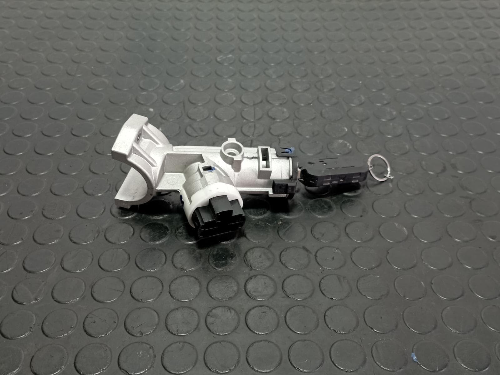 Recambio de CONMUTADOR DE ARRANQUE para CITROEN JUMPER CAJA ABIERTA (06.2006 =>) JUMPER 2.2 HDI 4HU referencia OEM IAM 01099001 - BLANCO