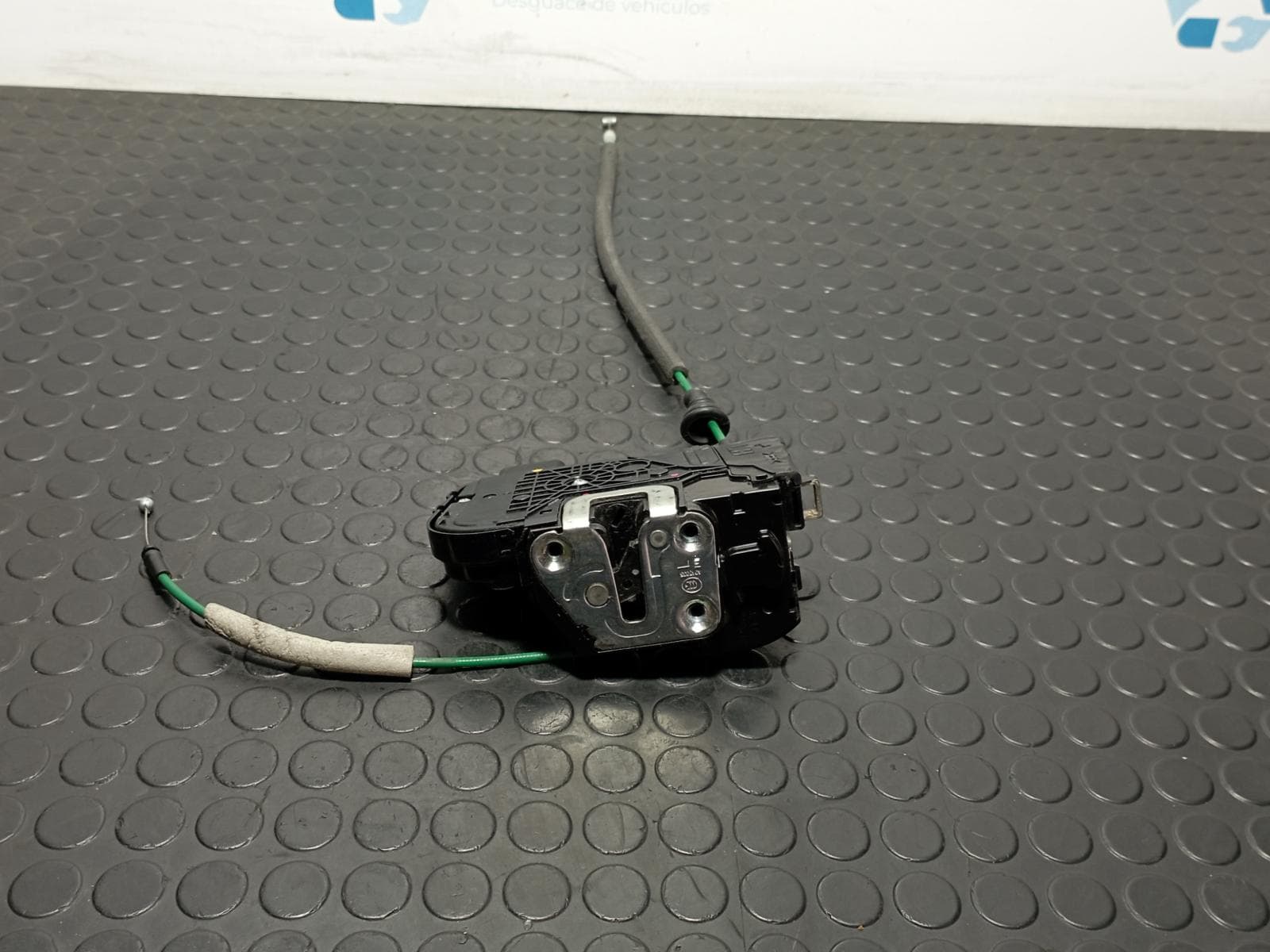Recambio de CERRADURA PUERTA DELANTERA IZQUIERDA para HYUNDAI I40 1.6 CRDI D4FD referencia OEM IAM 813103Z000 - NEGRO 2