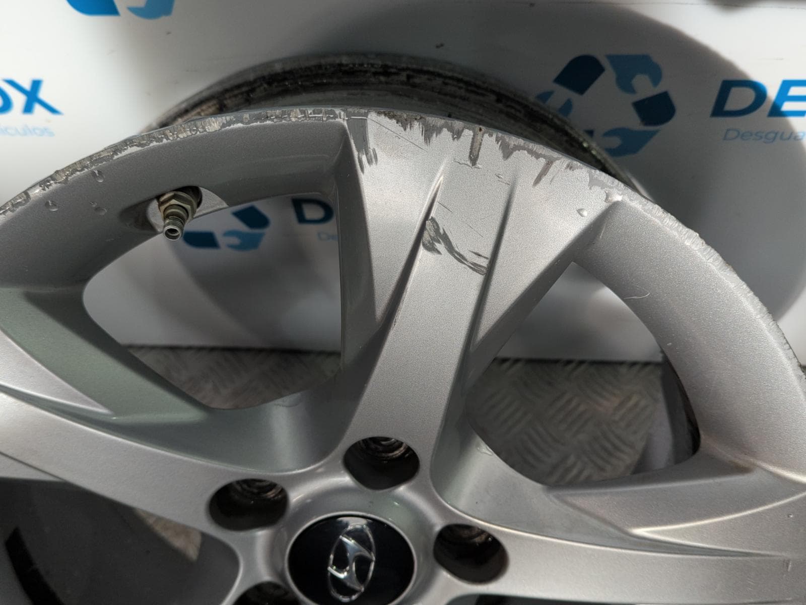 Recambio de JUEGO LLANTAS para HYUNDAI I40 1.6 CRDI D4FD referencia OEM IAM 529103Z100 - NEGRO 3