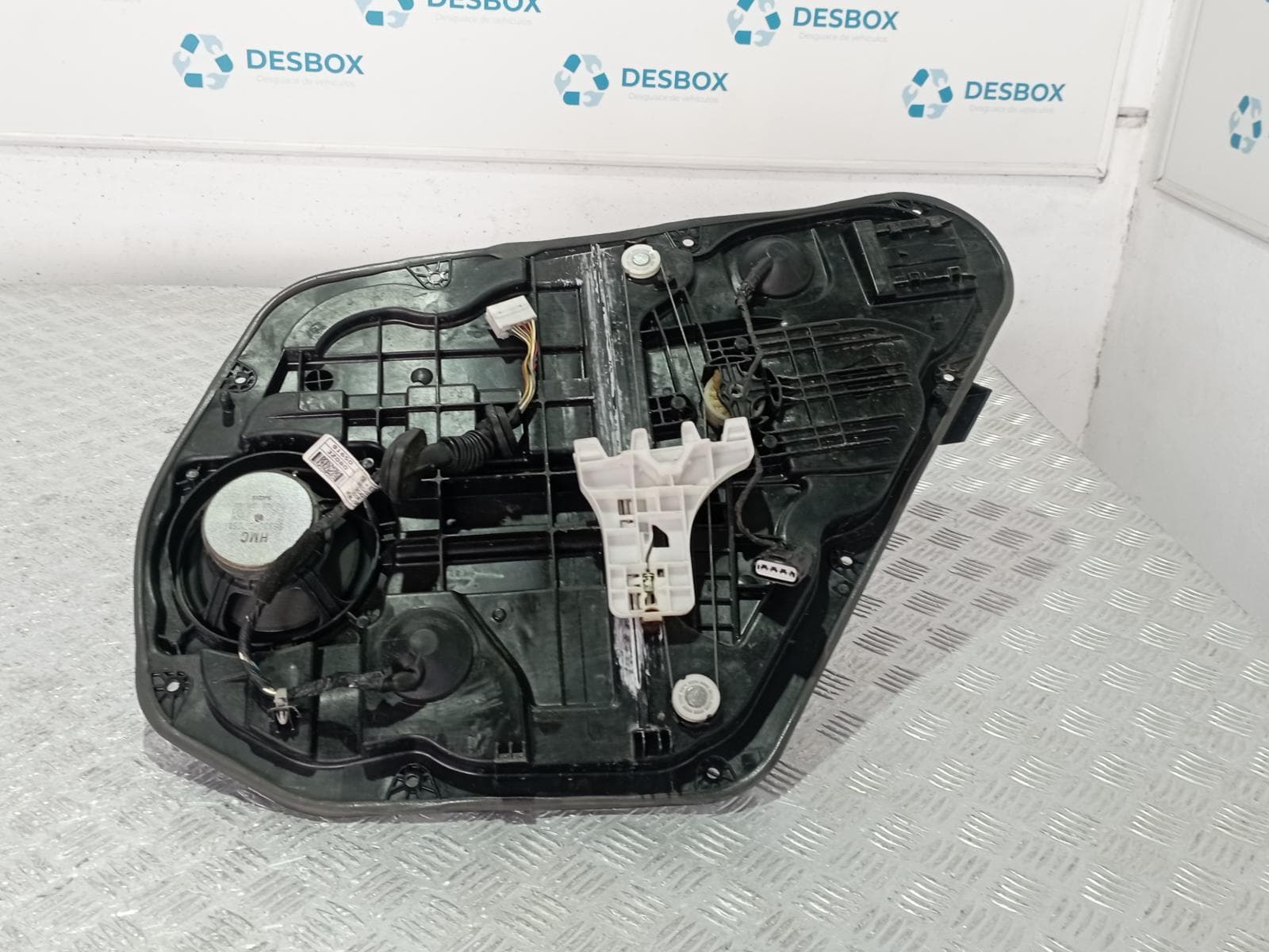 Recambio de ELEVALUNAS TRASERO IZQUIERDO para HYUNDAI I40 1.6 CRDI D4FD referencia OEM IAM 834703ZXXX - NEGRO 3