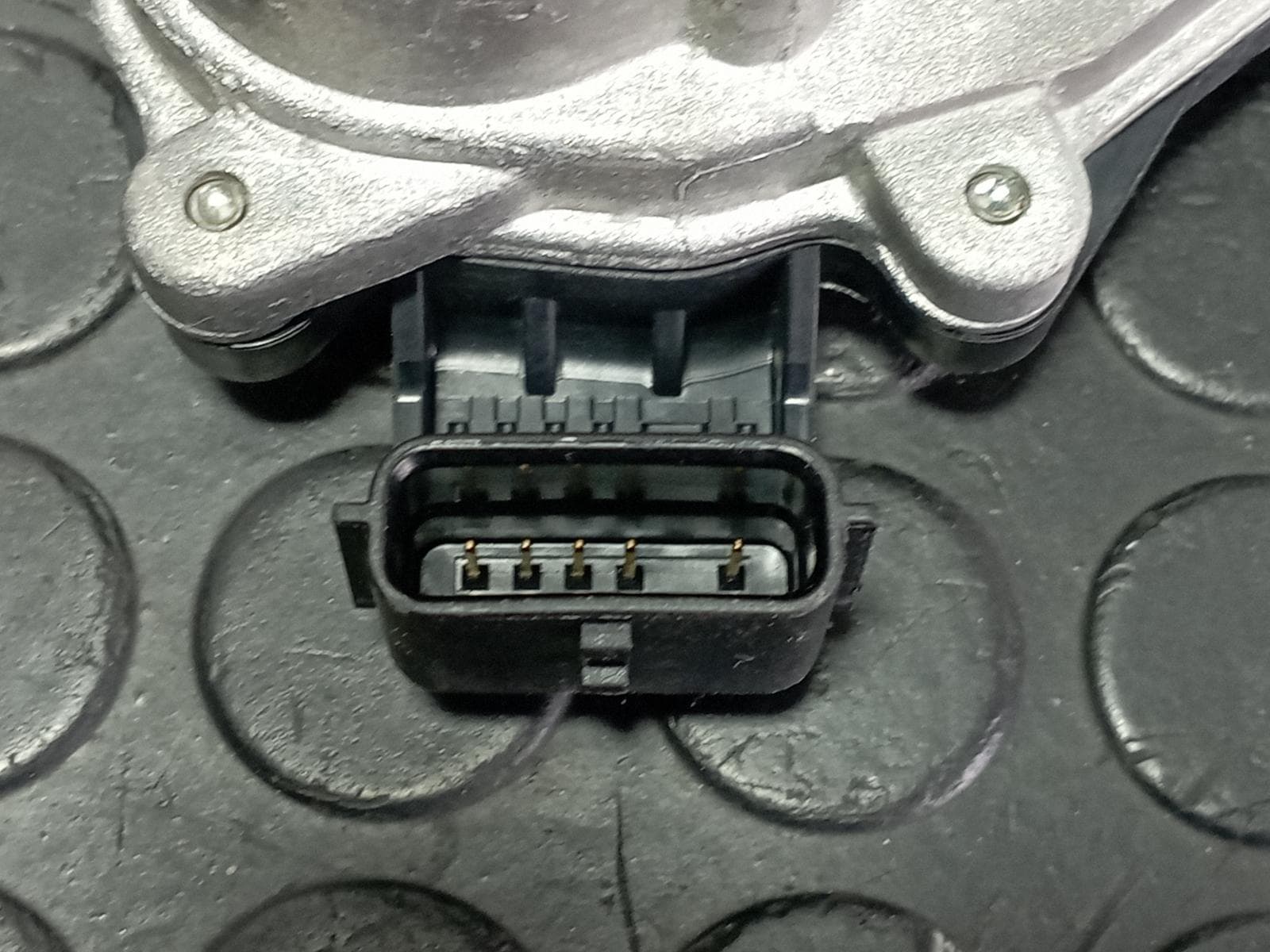 Recambio de CAJA MARIPOSA para RENAULT MEGANE III SPORT TOURER 1.9 DCI K9KJ8 referencia OEM IAM 8200614985 - AZUL 5