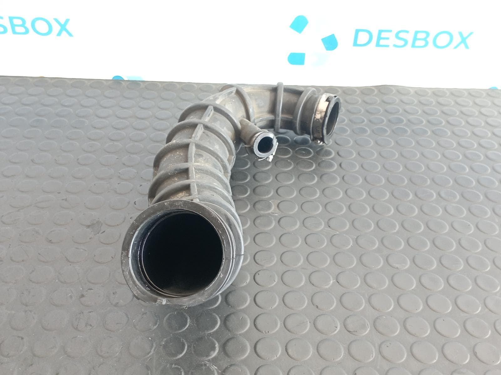Recambio de TUBO ASPIRACION ADMISION para FORD TRANSIT CAJA CERRADA, CORTA (FY) (2000 =>) 2.0 TDCI ABFA referencia OEM IAM 2C119C623CE - BLANCO 2