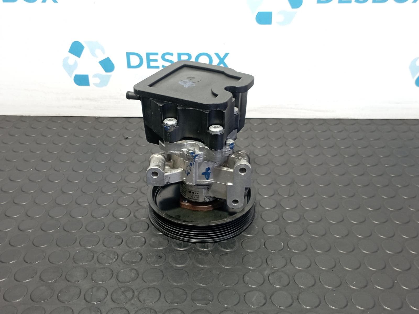 Recambio de BOMBA DIRECCION para MERCEDES-BENZ CLASE E (W211) BERLINA 3.2 CDI CAT 648961 referencia OEM IAM A0024667401 - AZUL 4