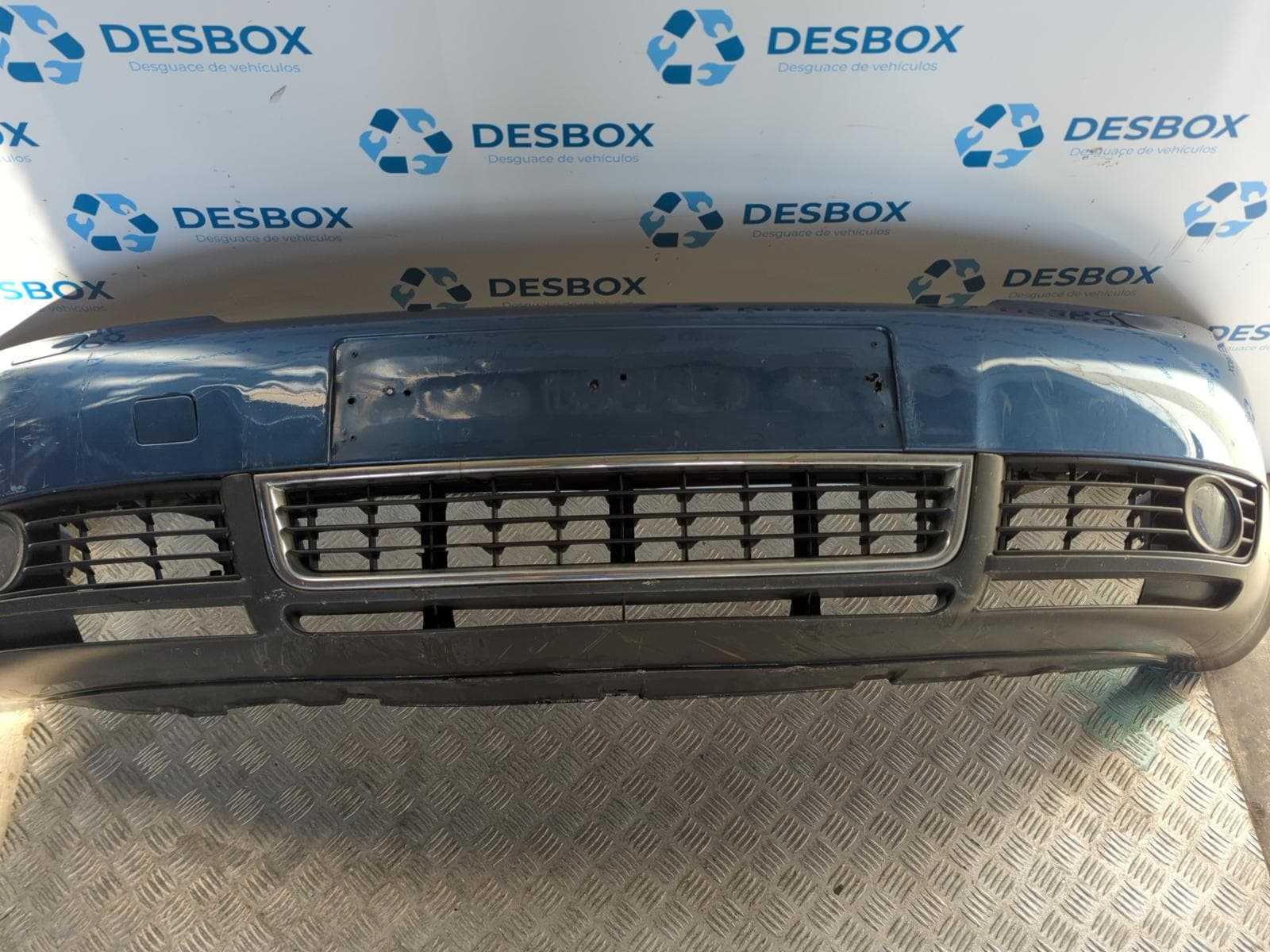 Recambio de PARAGOLPES DELANTERO para AUDI A4 BERLINA (8E) 2.5 TDI AKE - AZUL