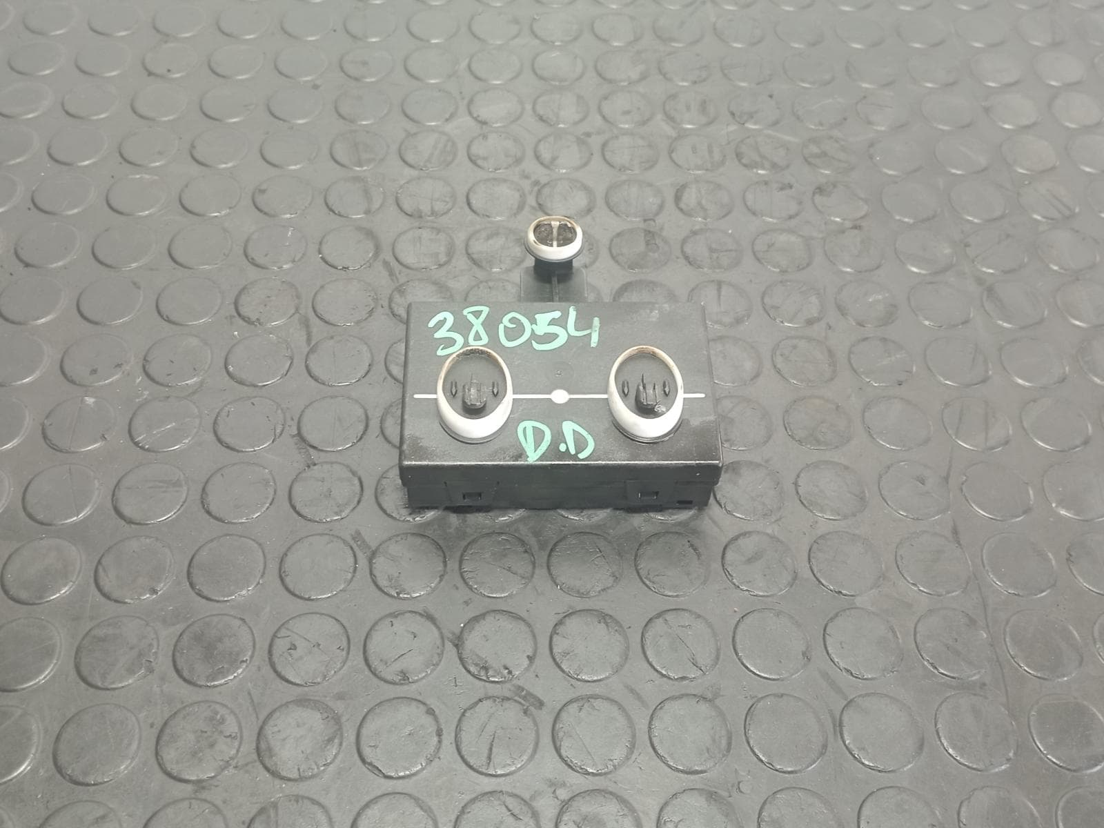 Recambio de MODULO CONFORT para VOLKSWAGEN GOLF VII LIM. 1.2 TSI CJZ referencia OEM IAM 5Q4959592 - GRIS 2