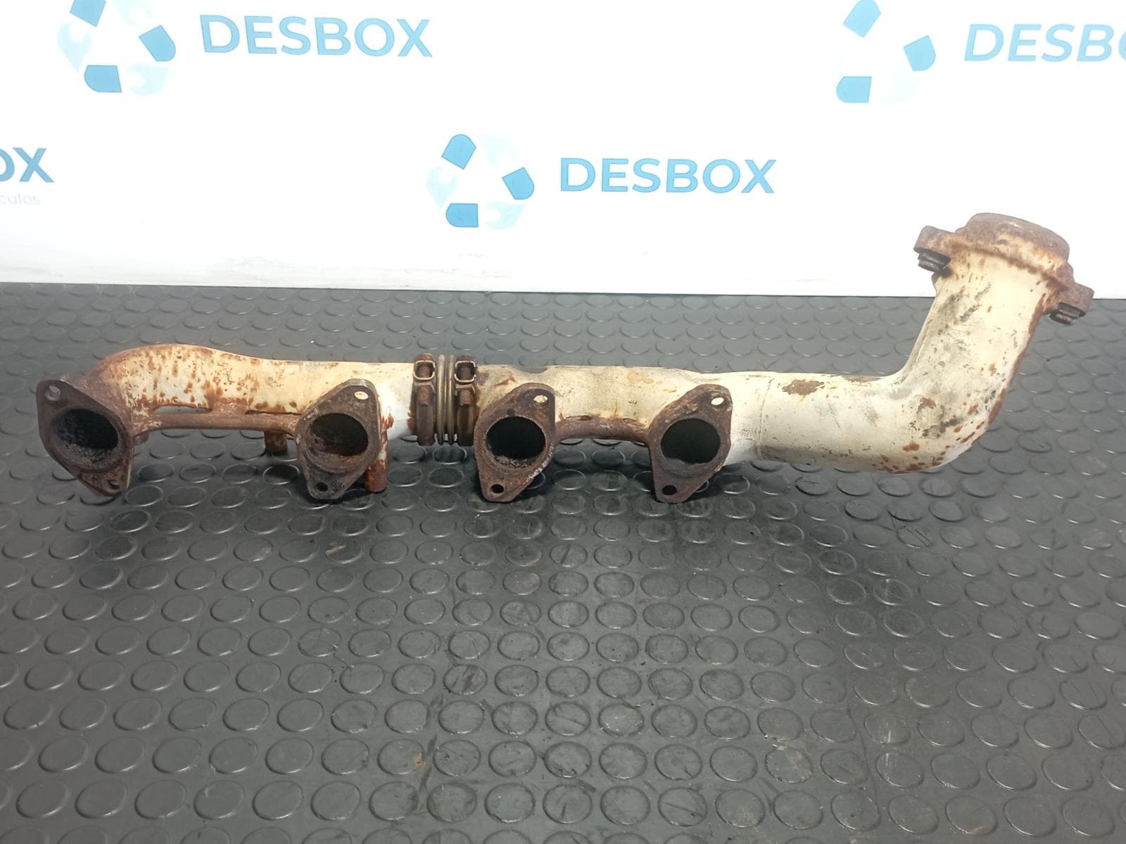 Recambio de COLECTOR ESCAPE para MERCEDES-BENZ CLASE S (W126) BERLINA+COUPE 5.6 V8 M117968 referencia OEM IAM 1171426002 - BLANCO