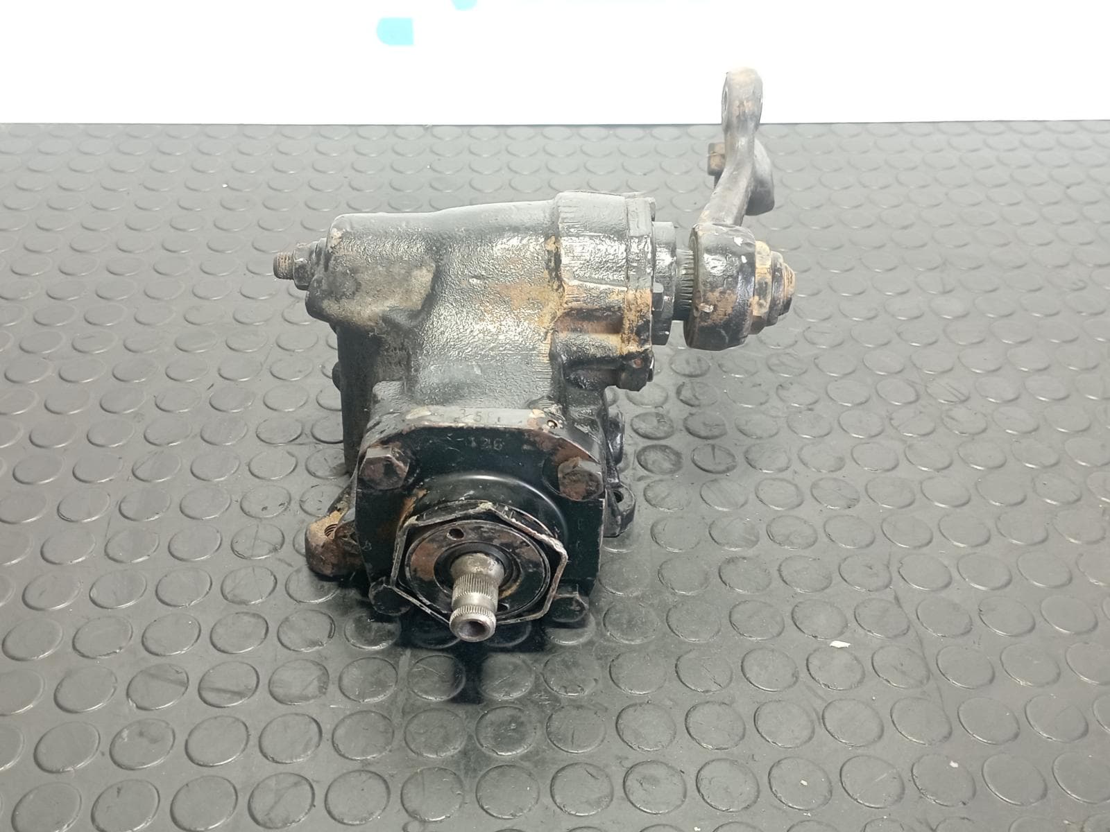 Recambio de CAJA DIRECCION para MERCEDES-BENZ CLASE S (W126) BERLINA+COUPE 5.6 V8 M117968 referencia OEM IAM R1264610401 - BLANCO