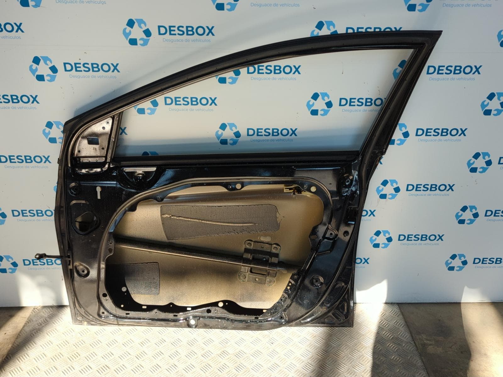 Recambio de PUERTA DELANTERA DERECHA para HYUNDAI I40 1.6 CRDI D4FD - NEGRO 6