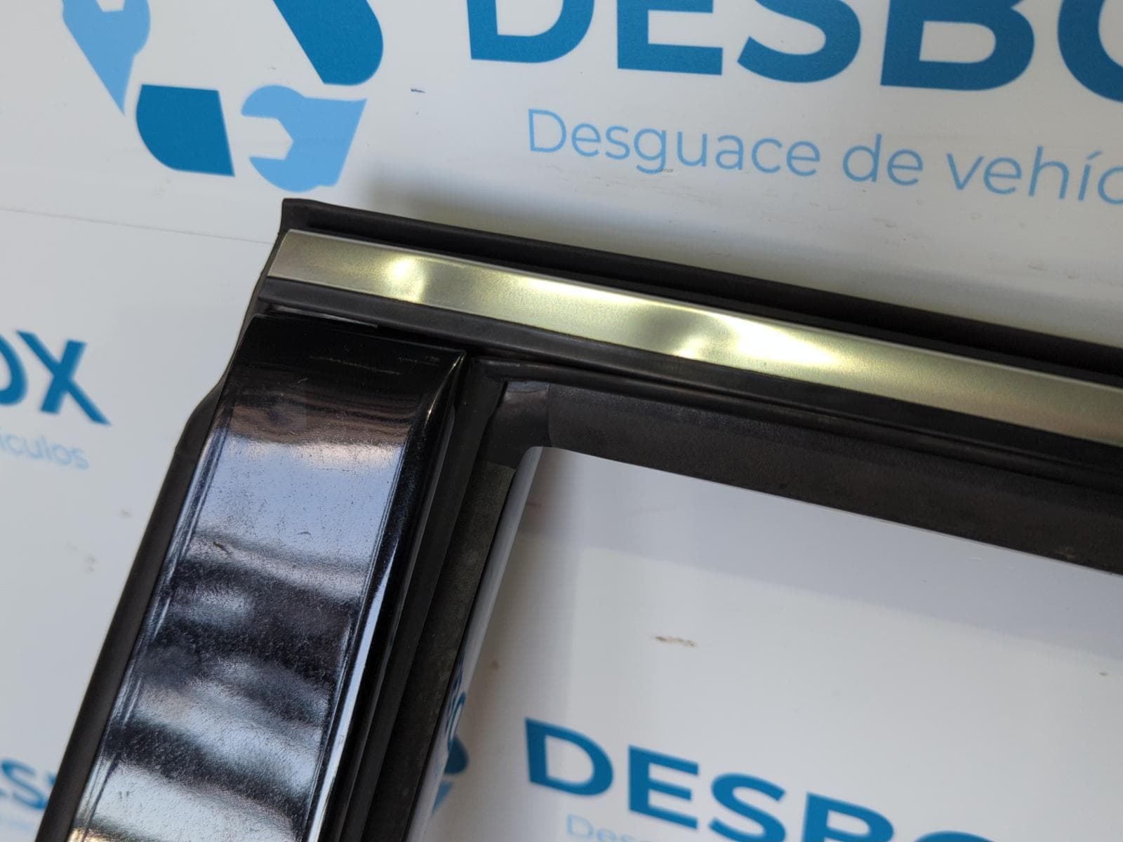 Recambio de PUERTA TRASERA IZQUIERDA para HYUNDAI I40 1.6 CRDI D4FD - NEGRO 4