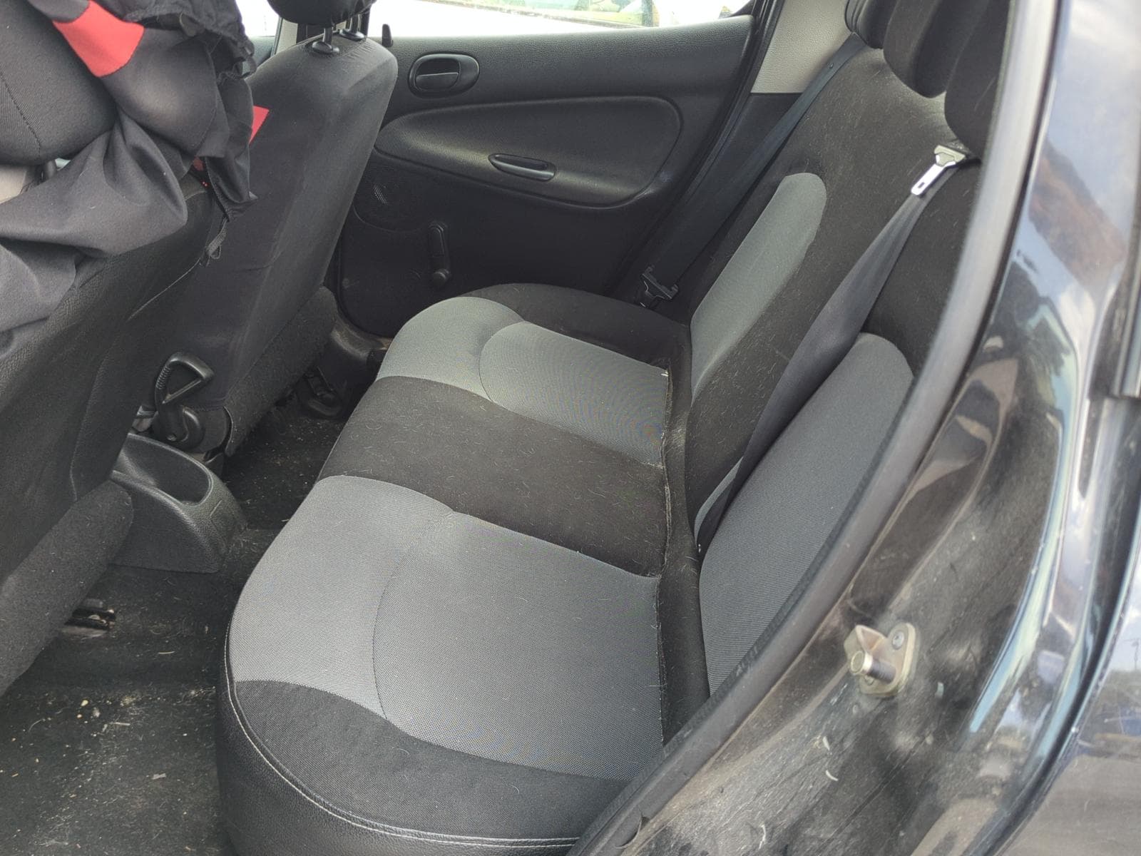 Recambio de ALETA DELANTERA DERECHA para PEUGEOT 206 BERLINA XR 8HX(DV4TD) - NEGRO 6