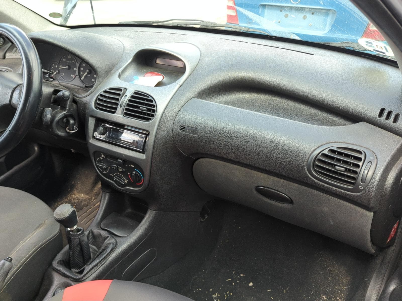 Recambio de ALETA DELANTERA DERECHA para PEUGEOT 206 BERLINA XR 8HX(DV4TD) - NEGRO 10