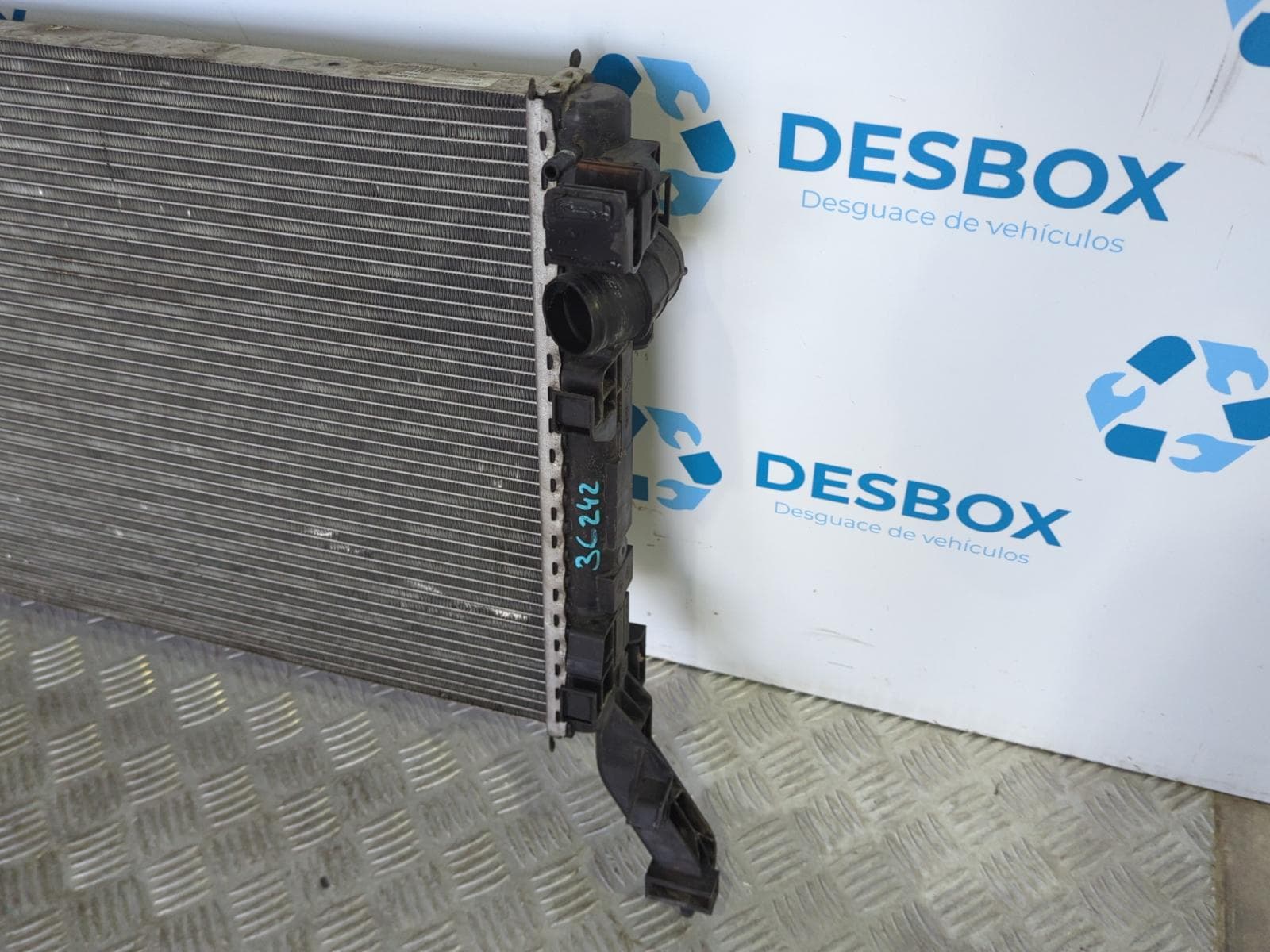 Recambio de RADIADOR AGUA para RENAULT LAGUNA GRANDTOUR III Dynamique M9RB8 referencia OEM IAM 214004321R - GRIS 7