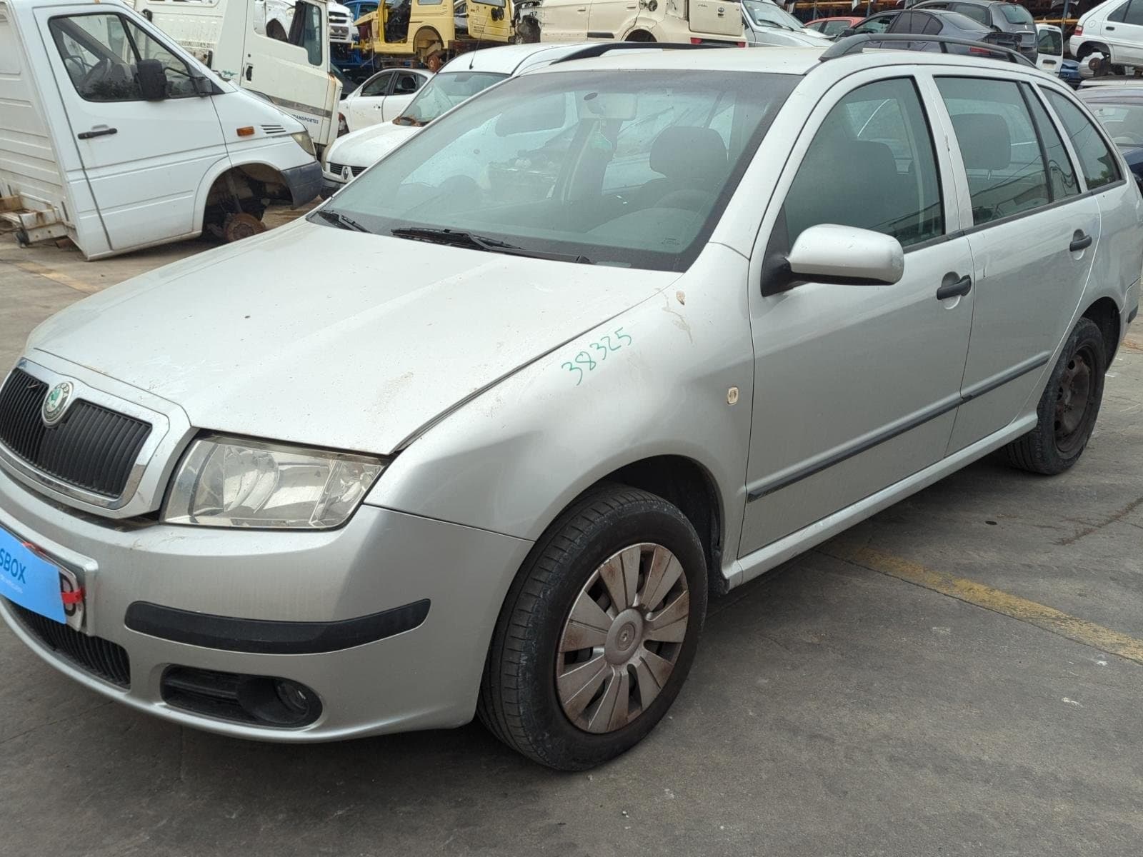 Recambio de BANDEJA TRASERA para SKODA FABIA I Combi 1.9 TDI ATD - GRIS 2