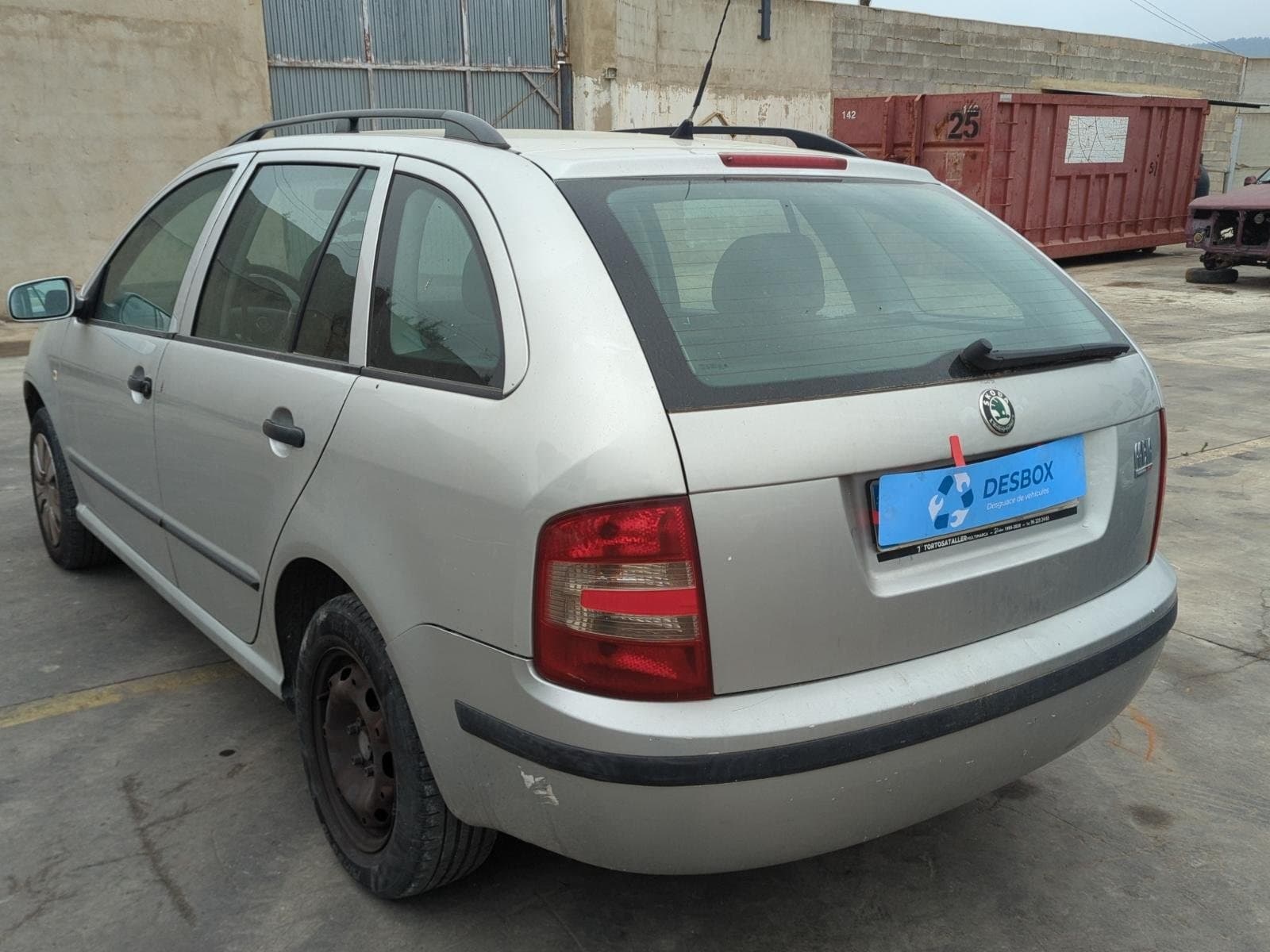 Recambio de BANDEJA TRASERA para SKODA FABIA I Combi 1.9 TDI ATD - GRIS 7