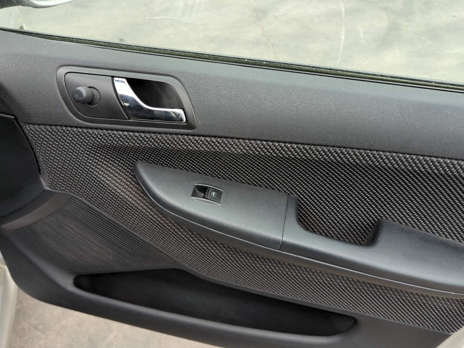 Recambio de BANDEJA TRASERA para SKODA FABIA I Combi 1.9 TDI ATD - GRIS 9