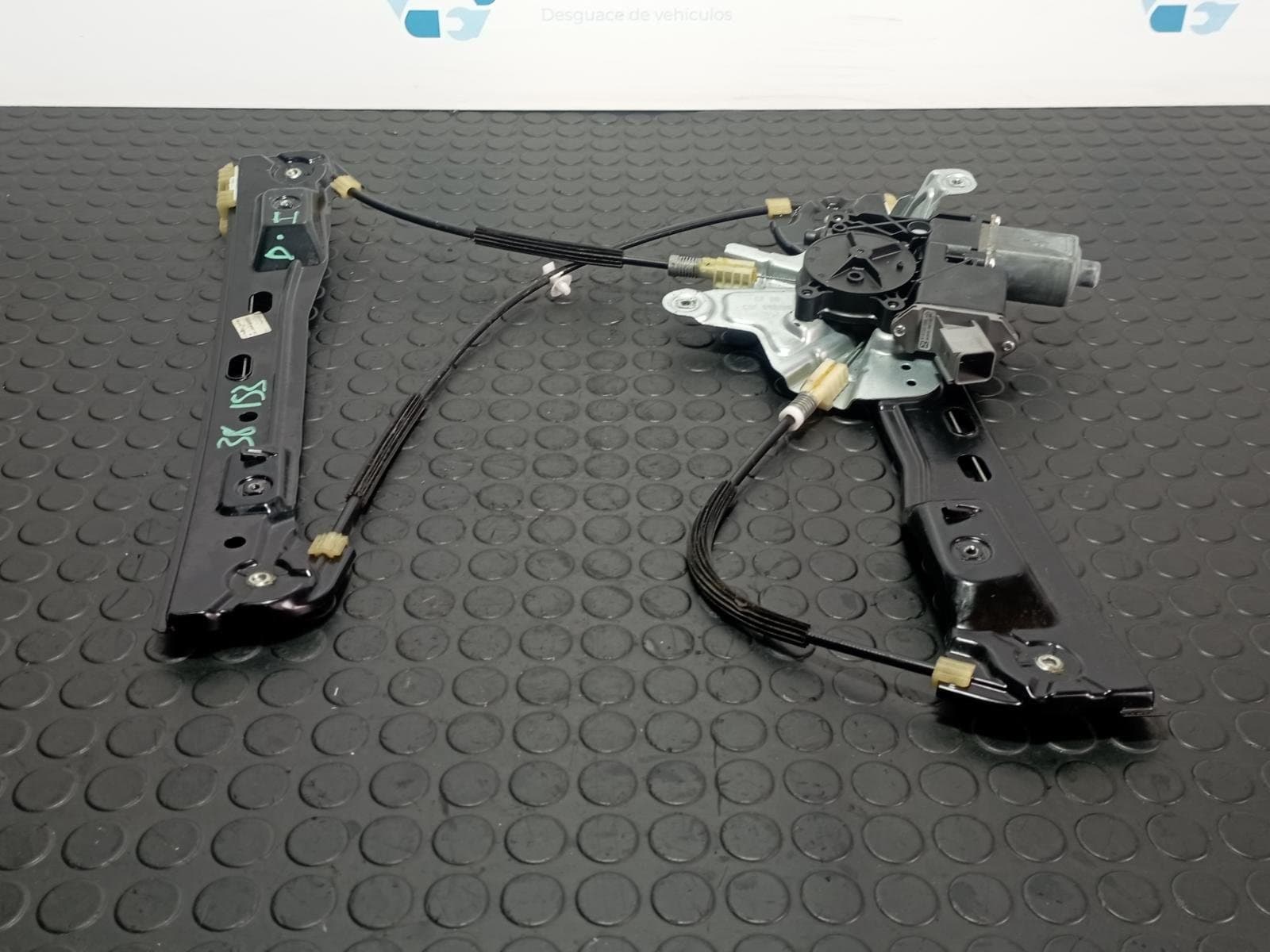 Recambio de ELEVALUNAS DELANTERO IZQUIERDO para OPEL INSIGNIA BERLINA 2.0 CDTI A20DTH referencia OEM IAM 964837106 - NEGRO