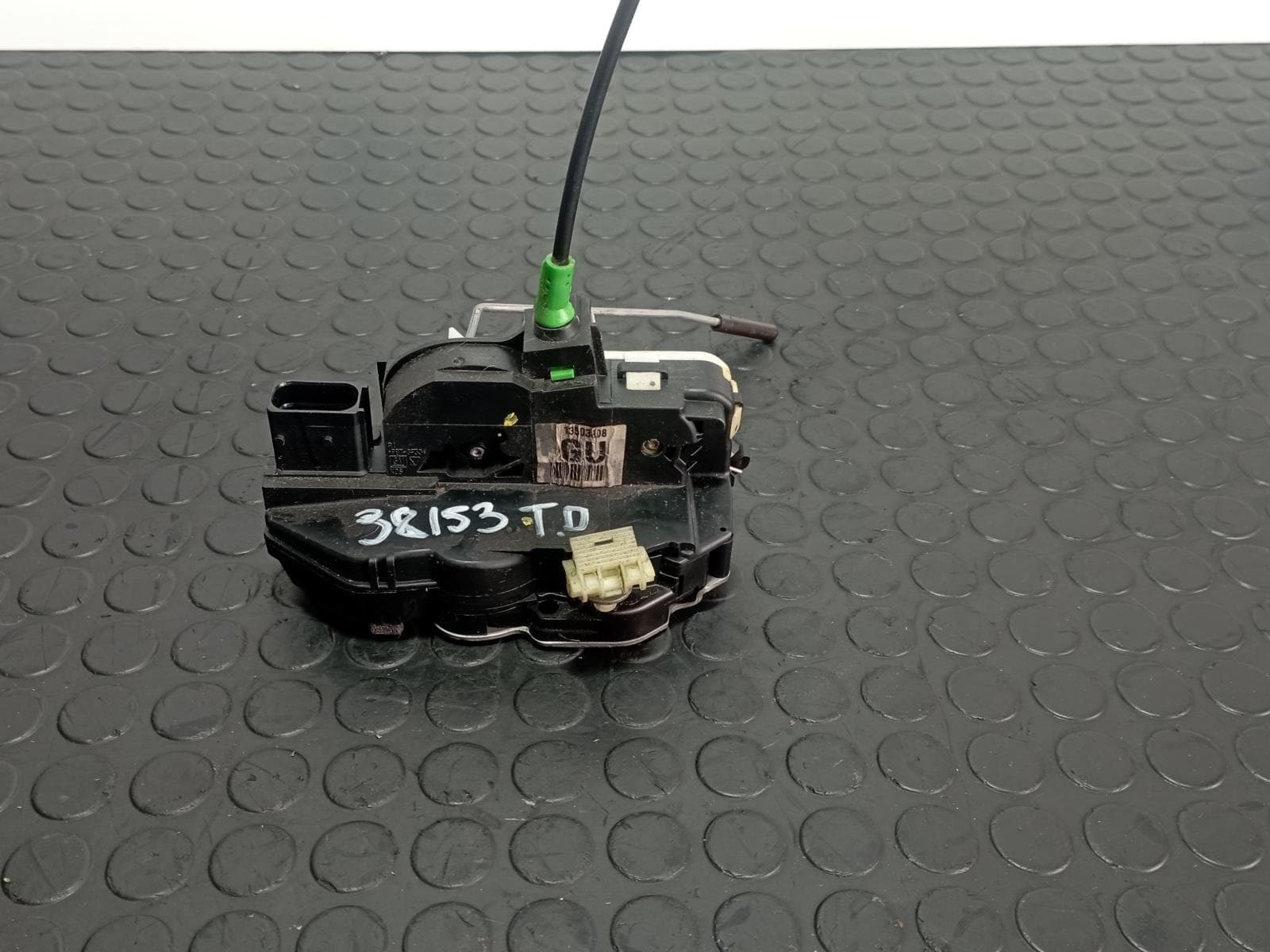 Recambio de CERRADURA PUERTA TRASERA DERECHA para OPEL INSIGNIA BERLINA 2.0 CDTI A20DTH referencia OEM IAM 13503808 - NEGRO