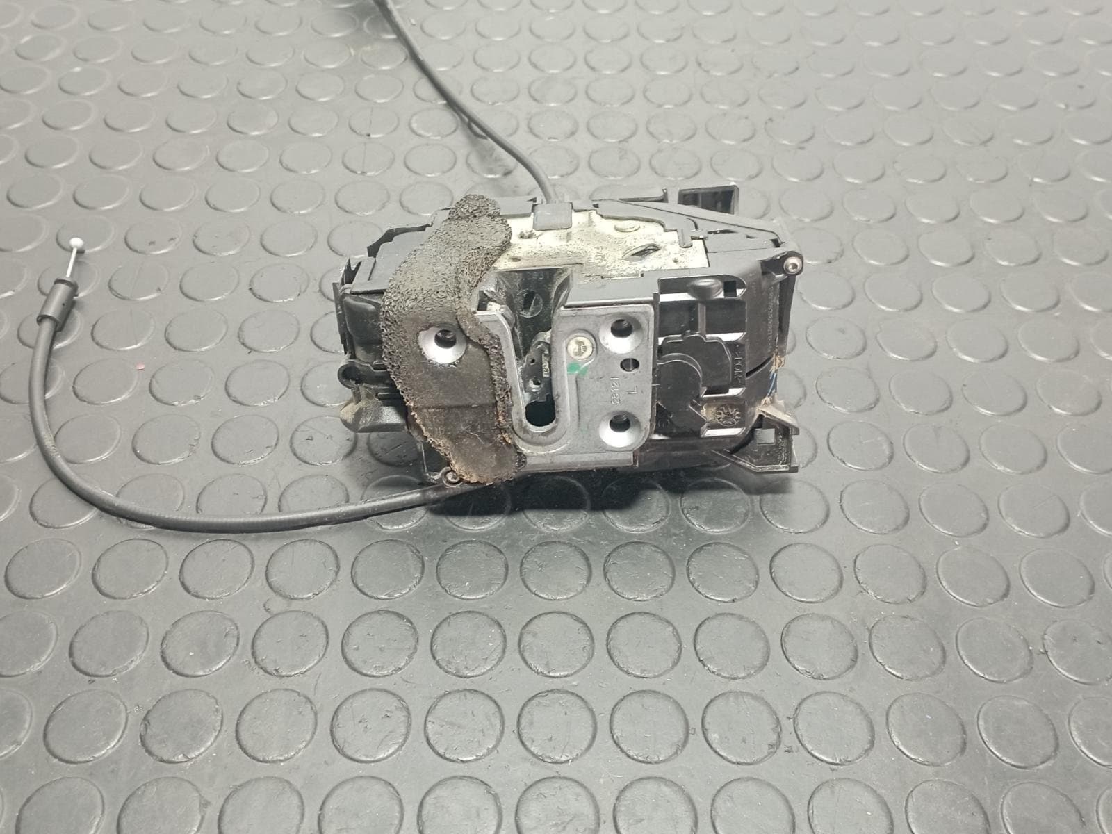 Recambio de CERRADURA PUERTA DELANTERA IZQUIERDA para RENAULT SCENIC III Grand Dynamique K9KN8 referencia OEM IAM 805030007R - ROJO 4
