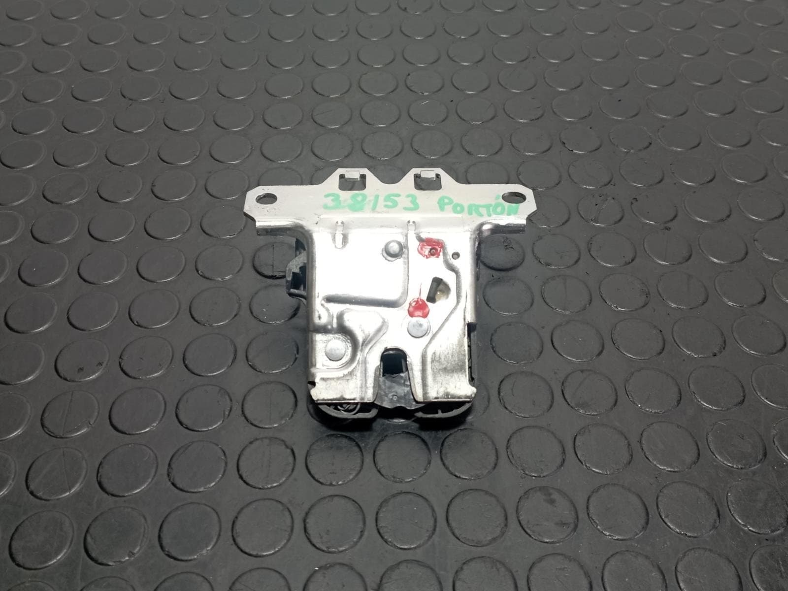Recambio de CERRADURA MALETERO / PORTON para OPEL INSIGNIA BERLINA 2.0 CDTI A20DTH referencia OEM IAM 13253732 - NEGRO 3