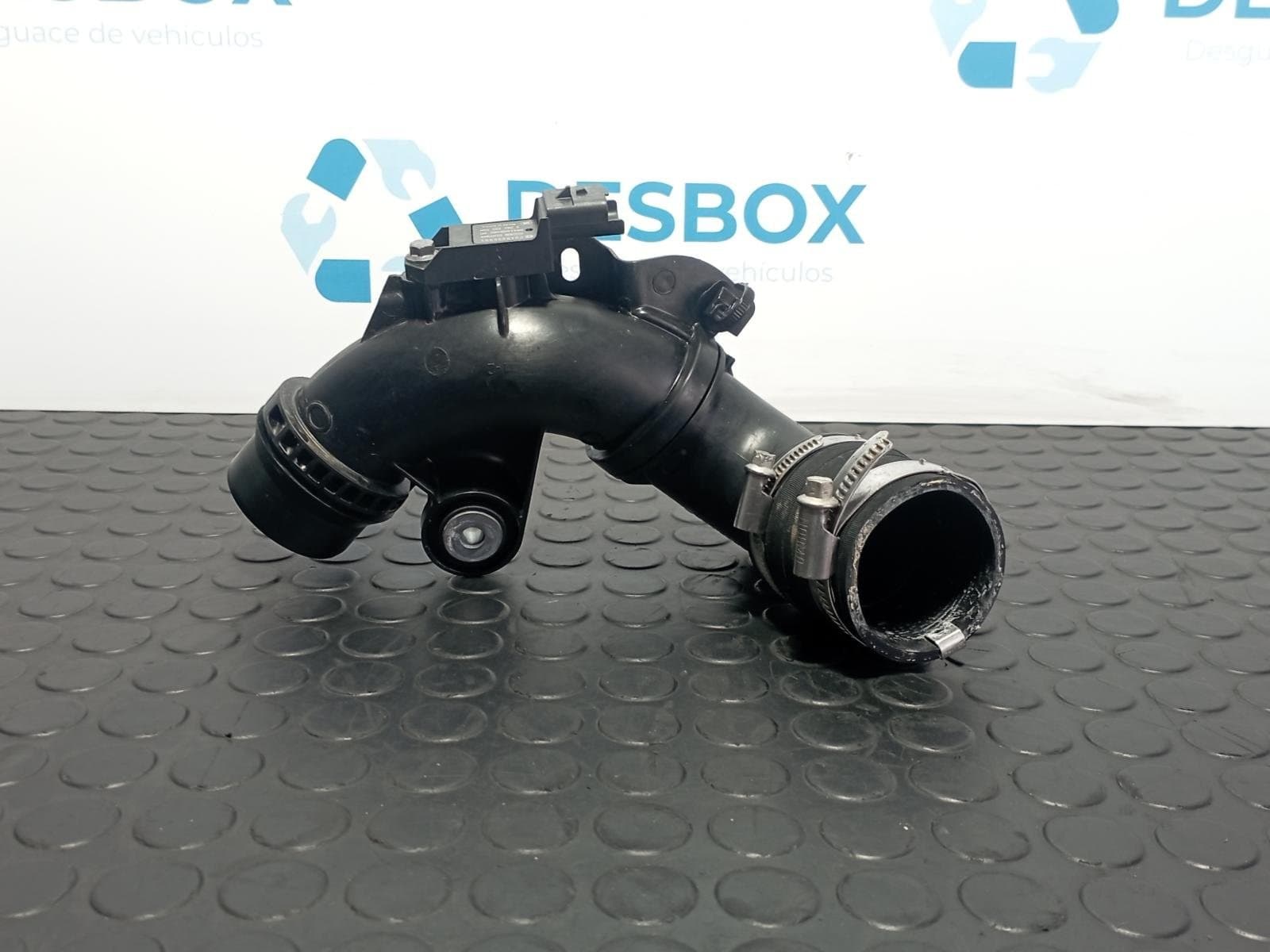 Recambio de TUBO para PEUGEOT 2008 (--.2013->) 2008 ACTIVE PURETECH HN05 referencia OEM IAM 9812736080 - BLANCO 2