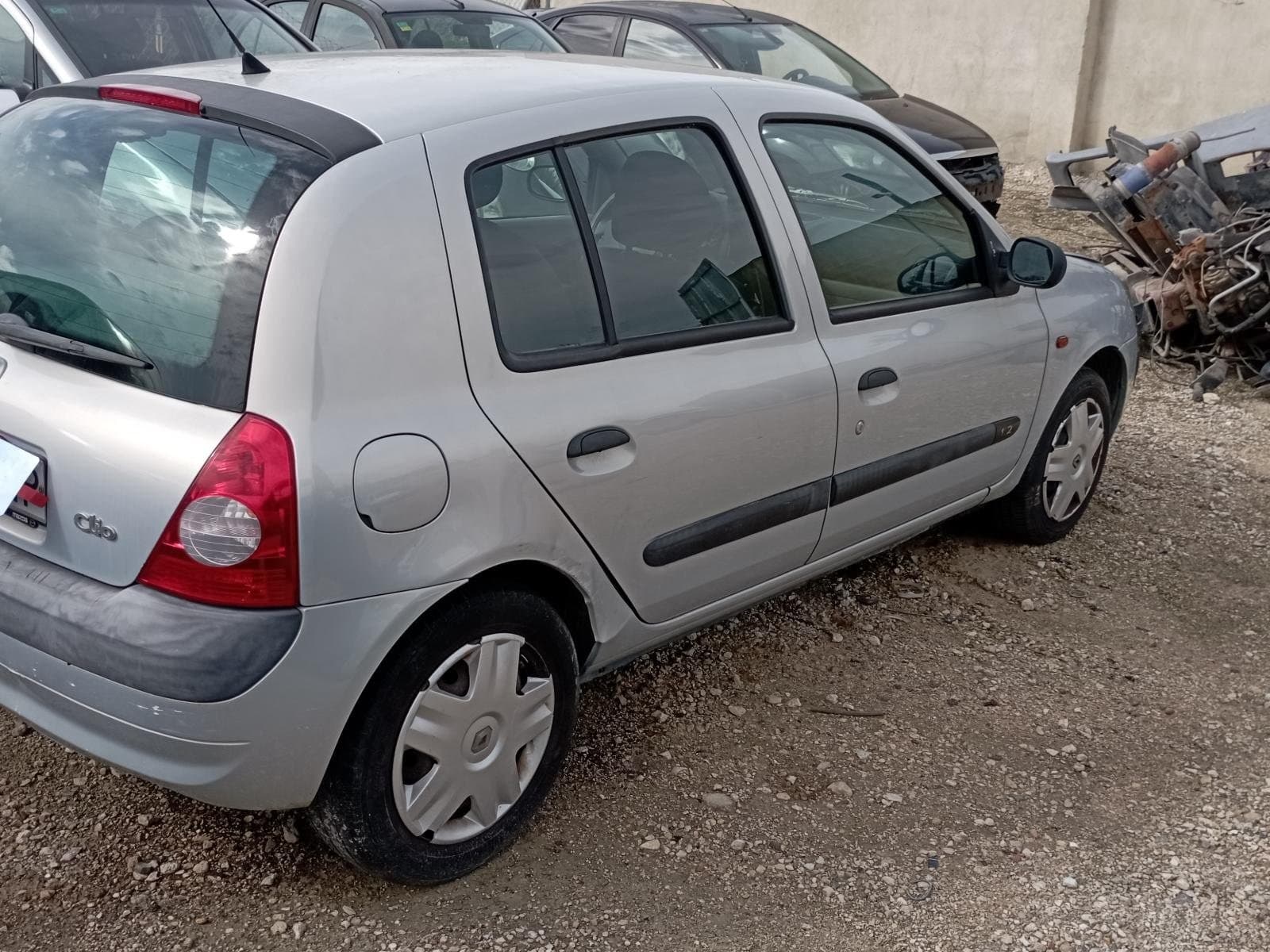 Recambio de MOTOR para RENAULT CLIO II FASE I (B/CBO) 1.2 D7F710 referencia OEM IAM D7F710 - BLANCO 9