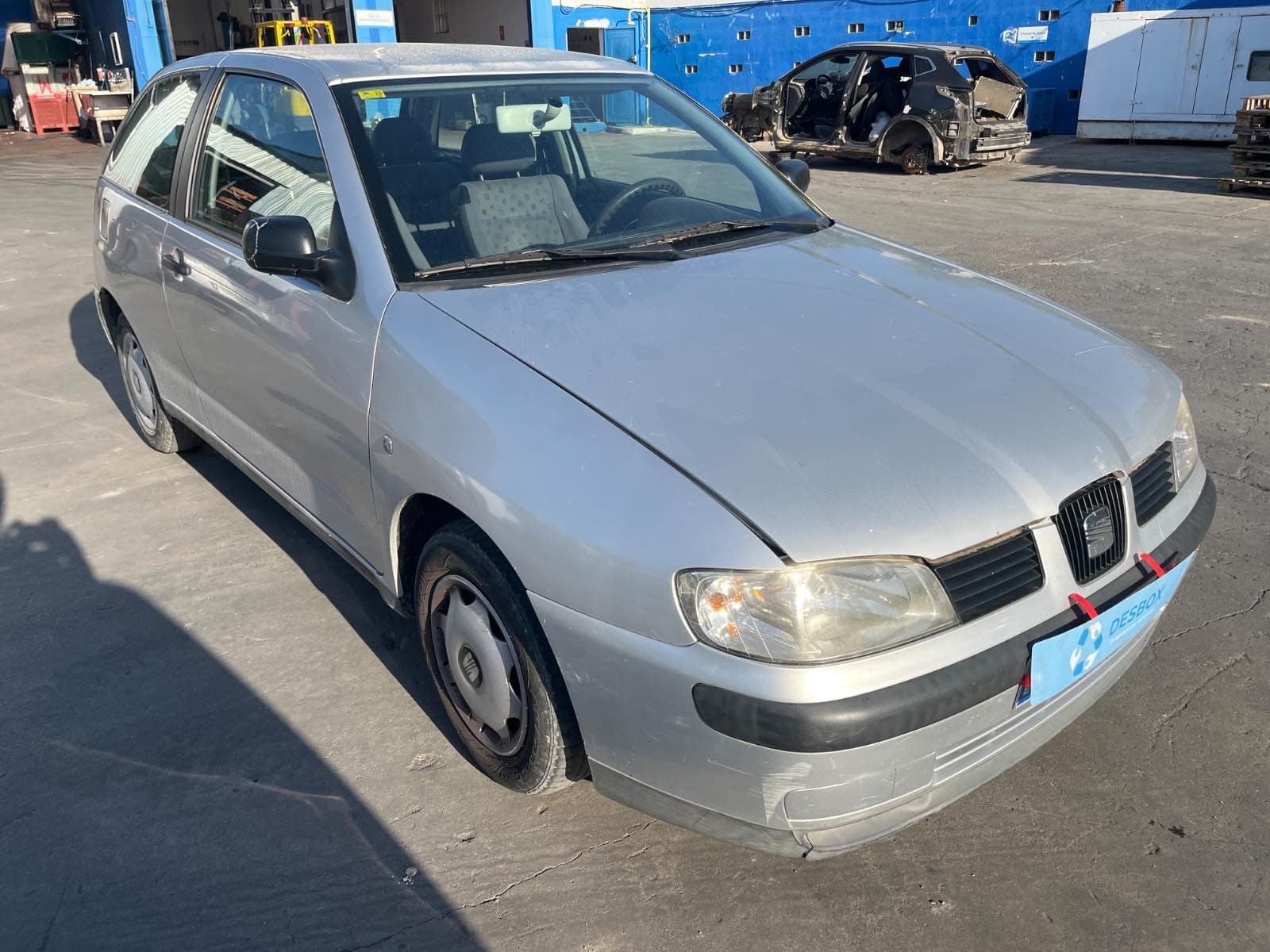 Recambio de ALETA DELANTERA IZQUIERDA para SEAT IBIZA (6K1) 1.6 ALM - GRIS
