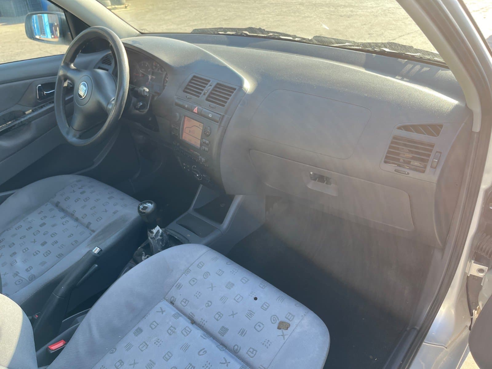 Recambio de ALETA DELANTERA IZQUIERDA para SEAT IBIZA (6K1) 1.6 ALM - GRIS 2
